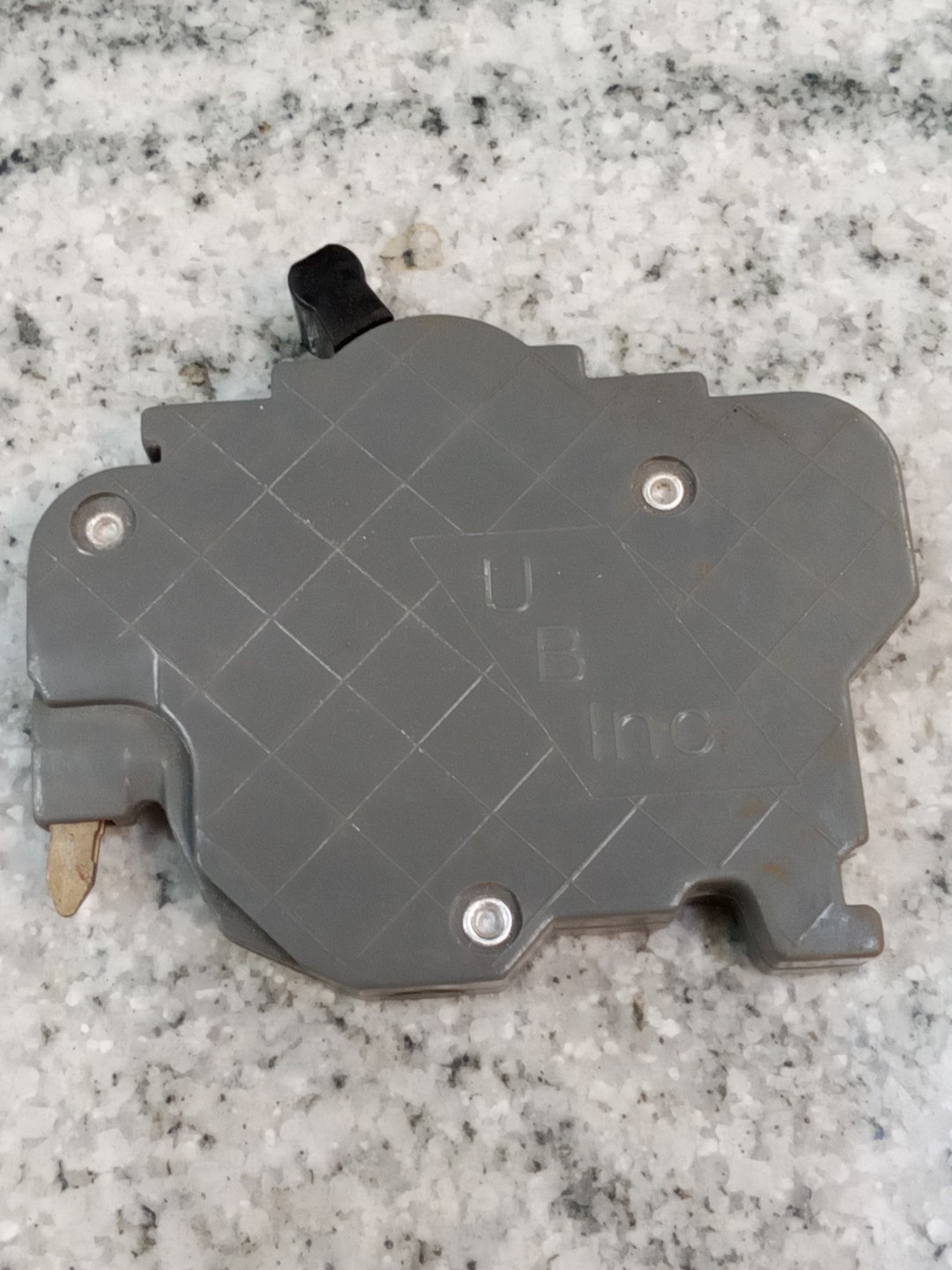 Connecticut Electric/ UBIF020N/20A/1P/120/240V/ UBIF/Circuit Breaker /USE(28D3UP