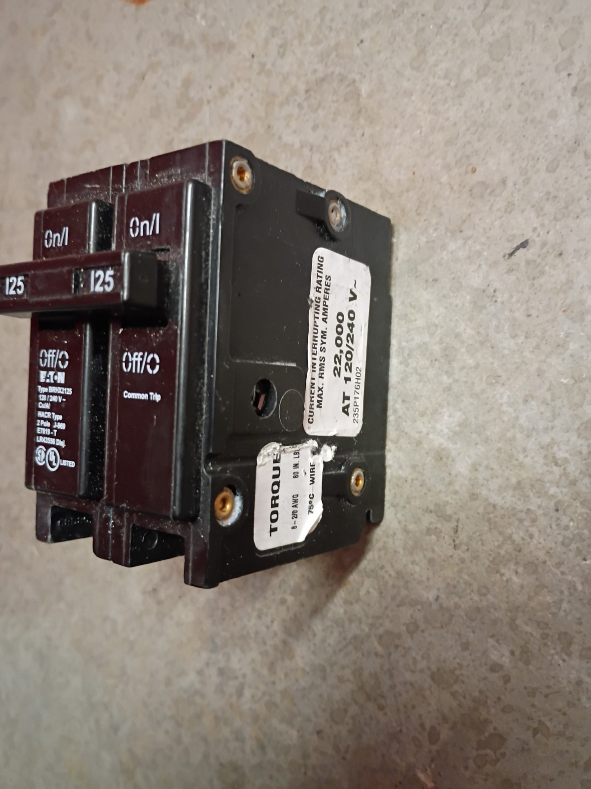 EATON Circuit Breaker BRHX2125 125AMP 2 Pole J 969 120/240V E7819-T READ DESC.