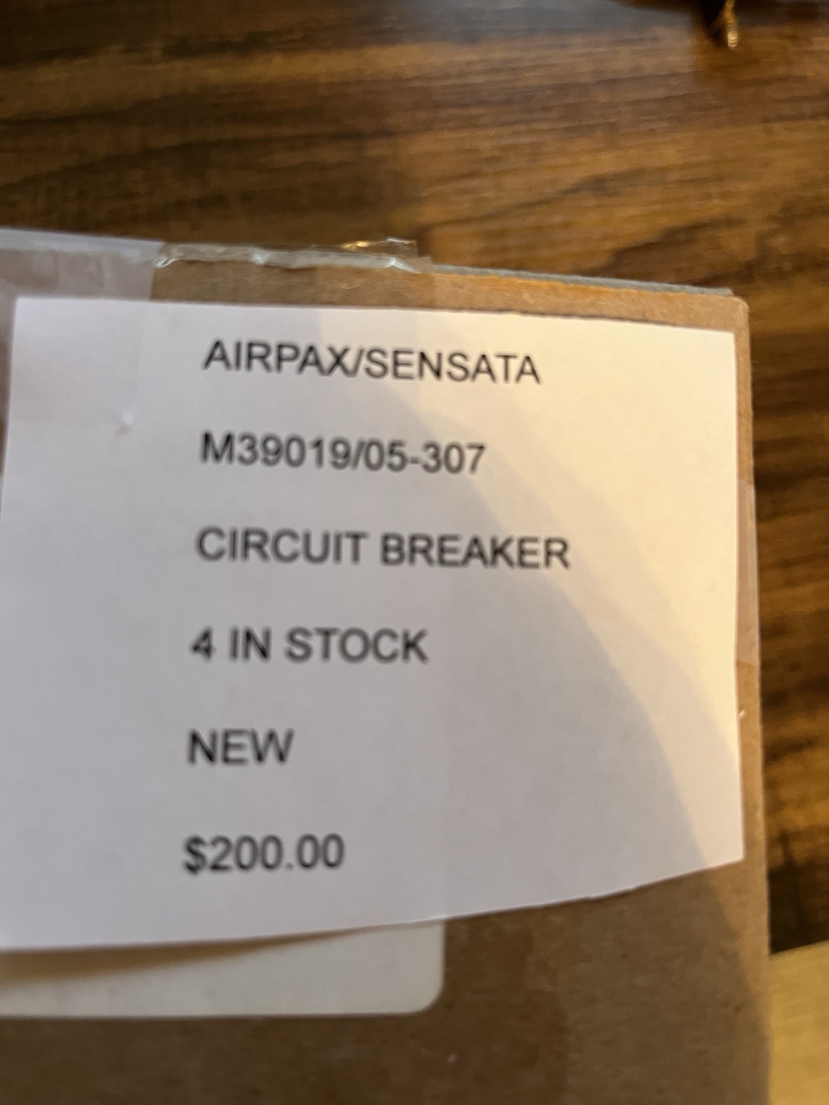 Airpax Circuit Breaker 0.5A 240V DC 3-Pole Time Delay P/N M39019/05-307 (4)