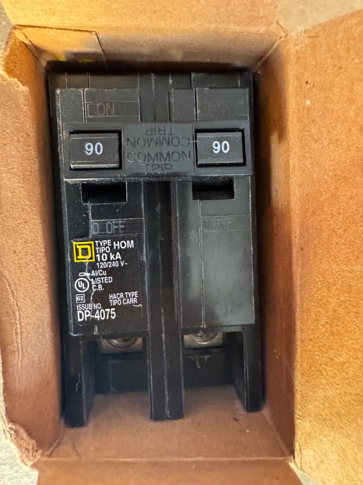 Square D Homeline 90A 2-Pole 120/240 Vac Mini Circuit Breaker – Black (HOM290CP)