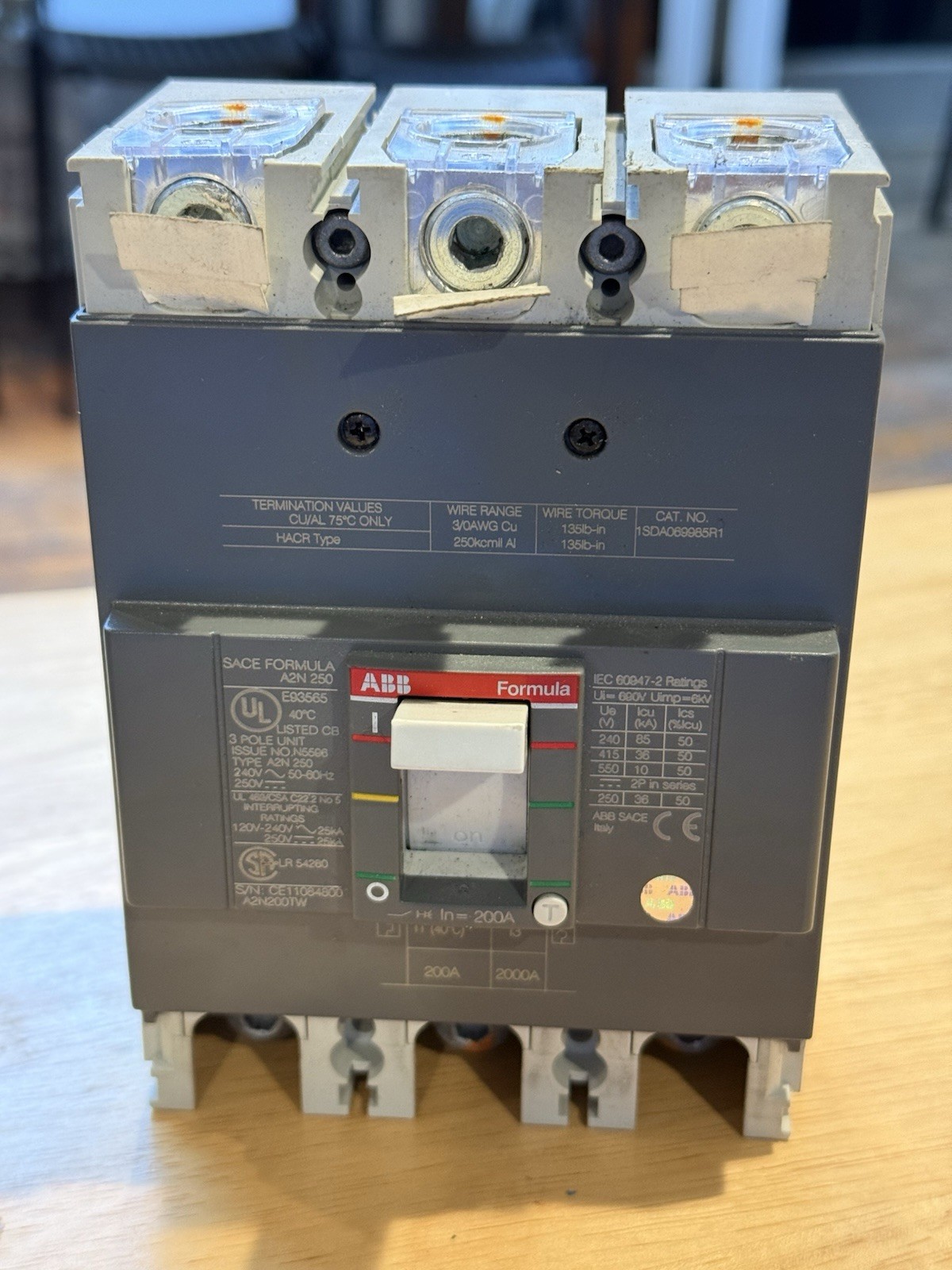 A2N200TW | 1SDA069798R1, ABB FORMULA CIRCUIT BREAKER