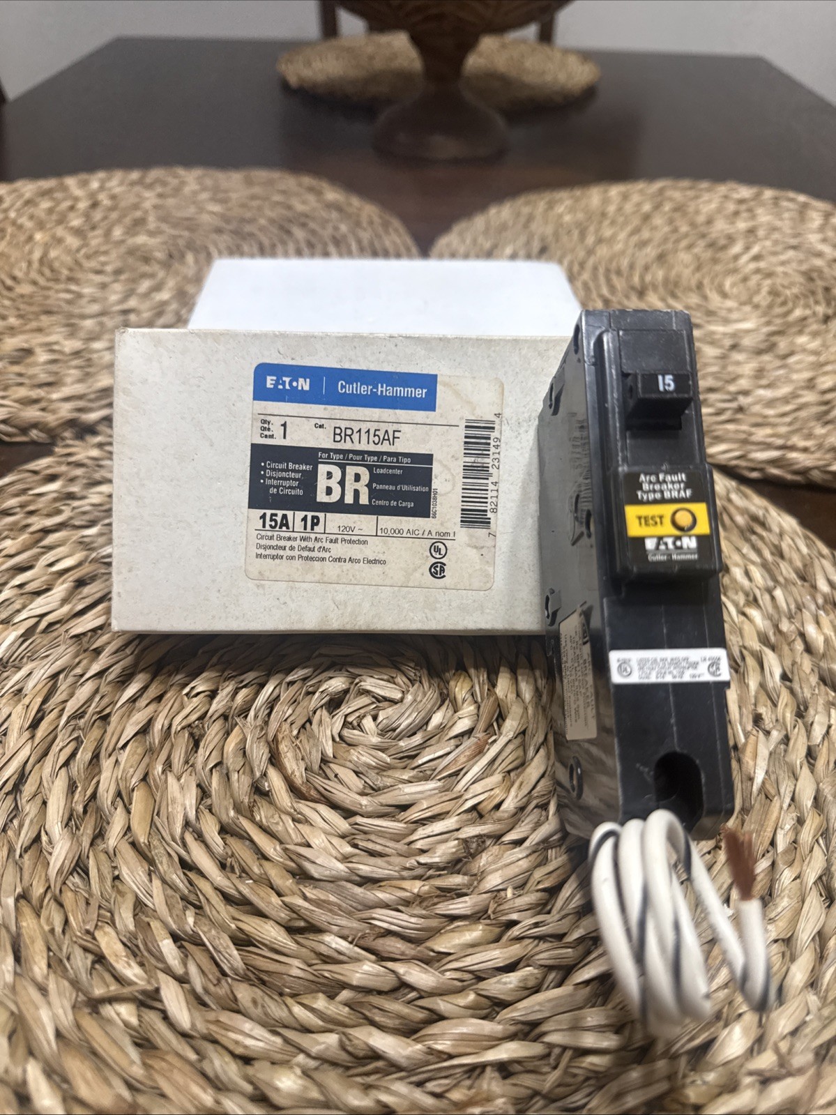 BR115AF Eaton/Cutler Hammer Circuit Breaker 15A Single Pole Arc Fault (NIB)