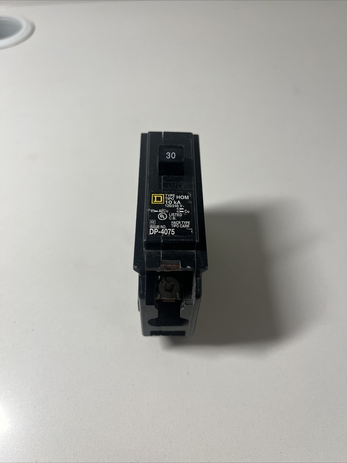 New Square D Homeline HOM130CP 1 Pole 30 Amp 120/240V AC Plug In Circuit Breaker