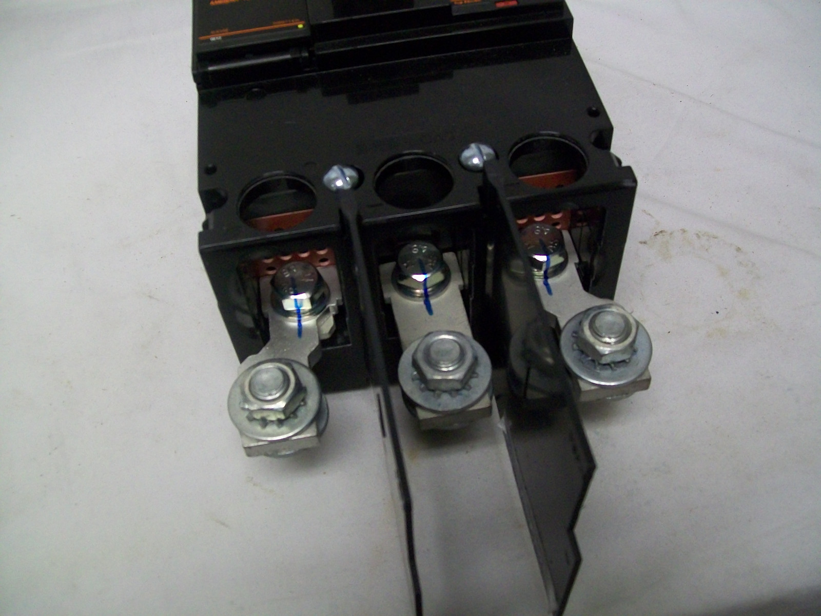 Fuji SG403B 400 Amp 3 Pole Earth Leakage Breaker 120-220V 50kA 440V 35kA 50/60