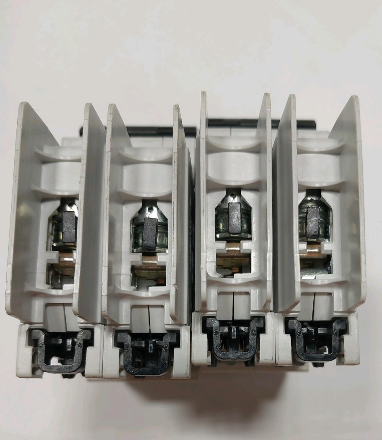 ABB SU202M 2-pole Circuit Breaker. 40 Amp. Lot of 2. 480V