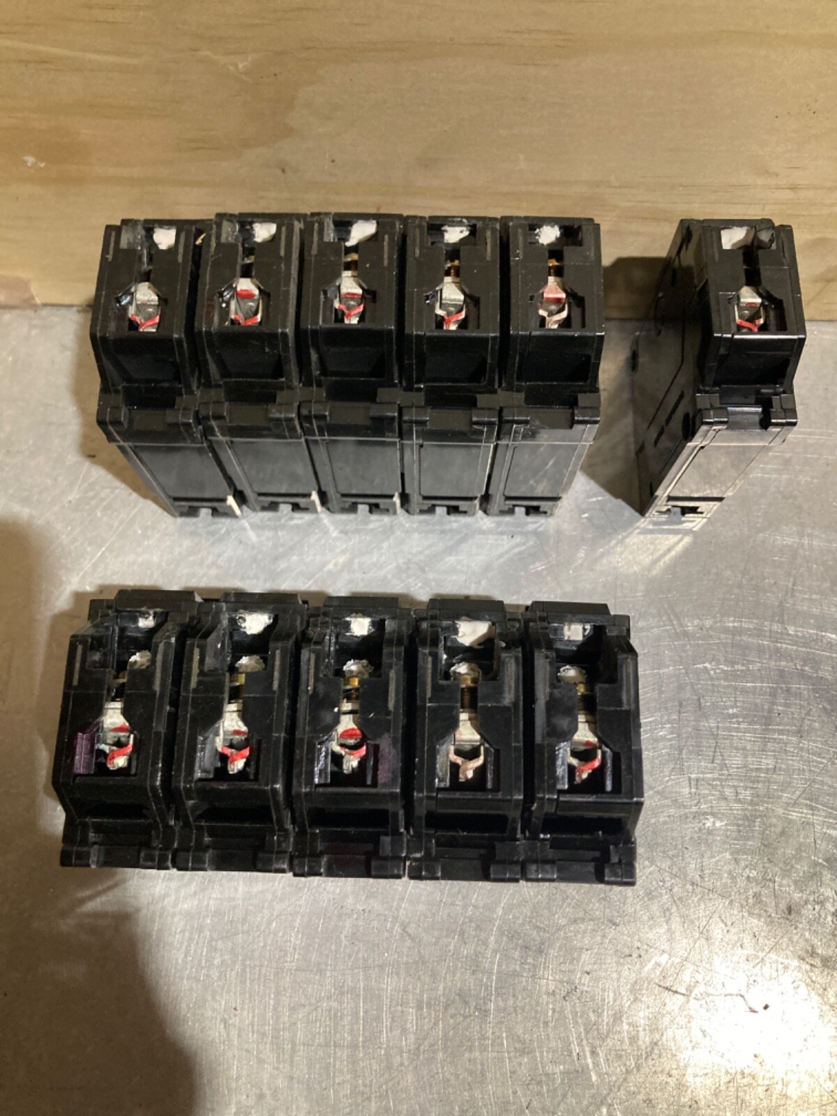 (11-Pack) GE TQL1120 20-Amp 1-Pole TQL-AC Circuit Breaker 20A 1P – Lot of (11)