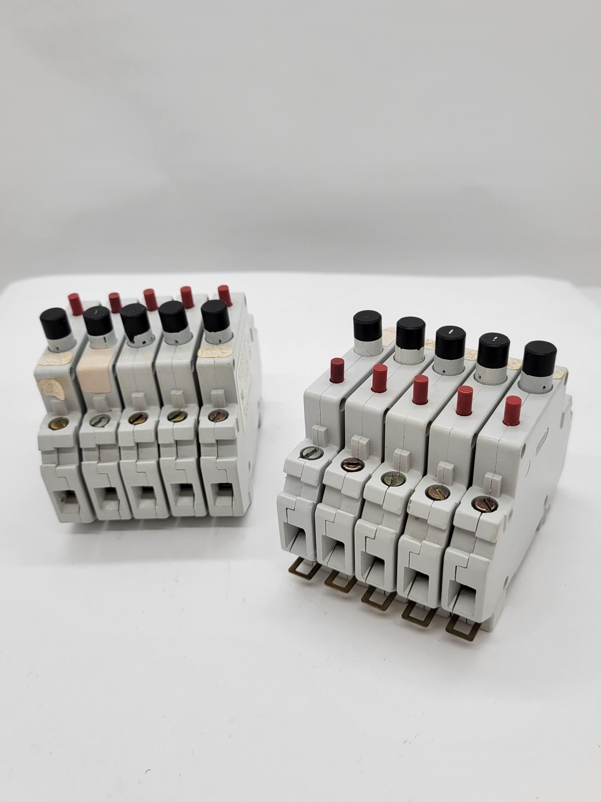 10PC Square D 9080GCB-10 Bolt-On Circuit Breaker 1A 1P 250/65V Series B