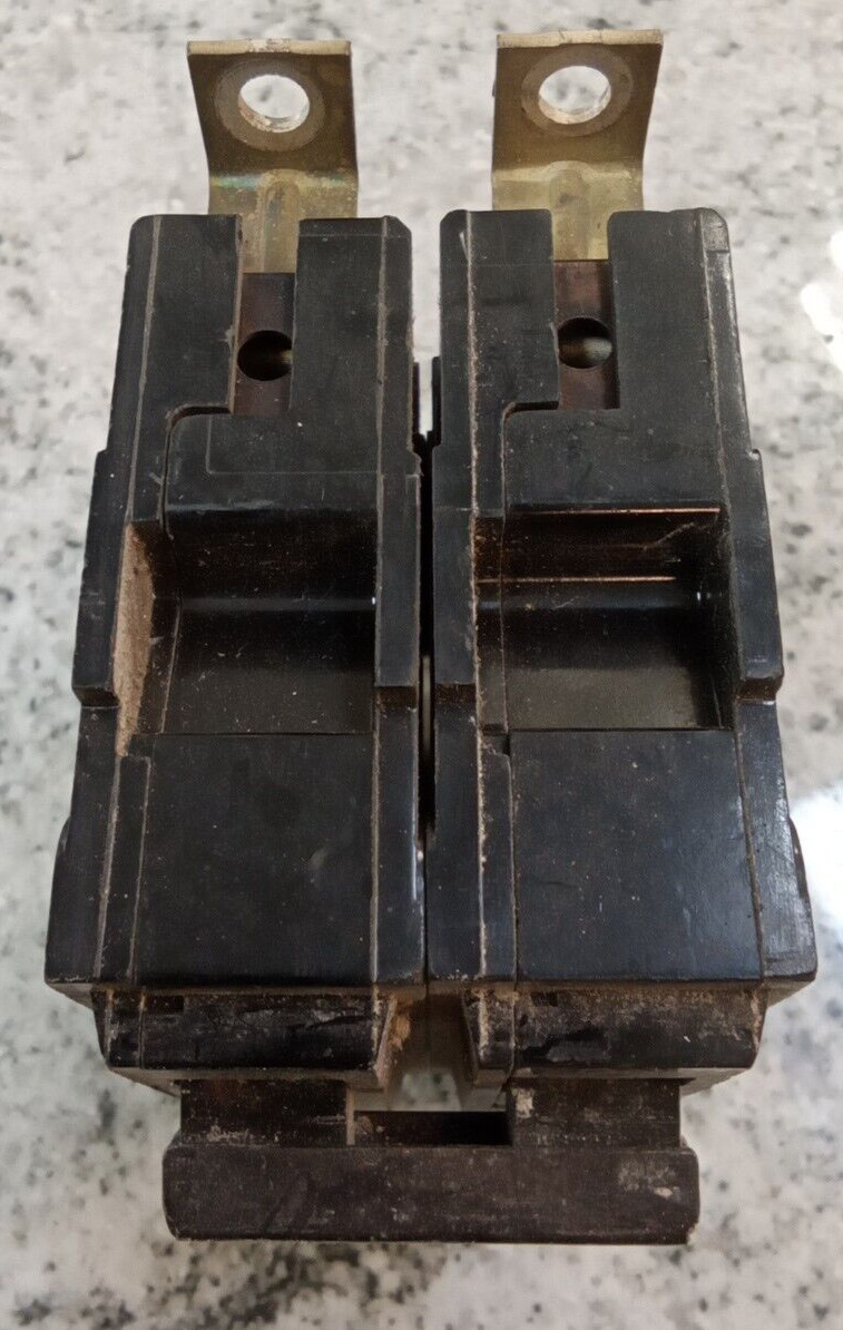 GE /BREAKER/TQB2130/ 30A/2P/240V/GROVE/BOLT ON/TYPE TQL-AC /TQB/USE(L123