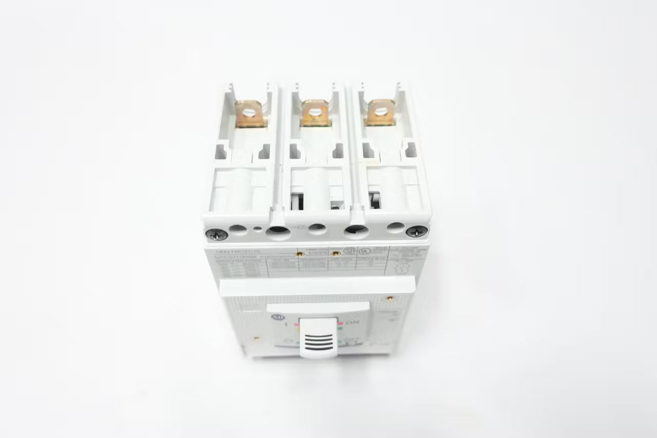 Allen Bradley 140G-H2C3-C15 Molded Case Circuit Breaker 3p 15a 240/480/600v-ac