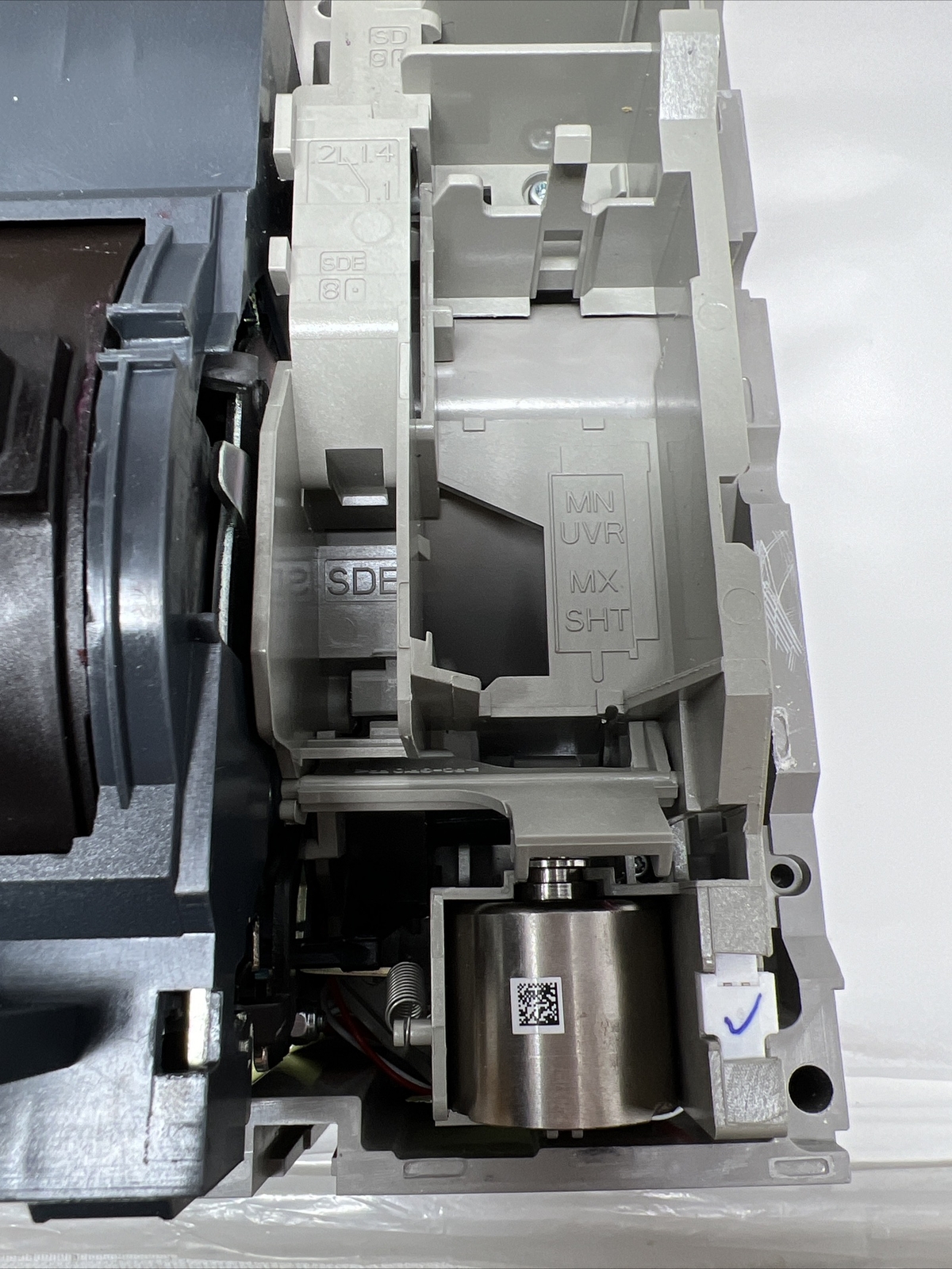 Schneider Electric 48802 NS 800/1200J, (5DL) UL CDEUAL 3P Circuit Breaker Block
