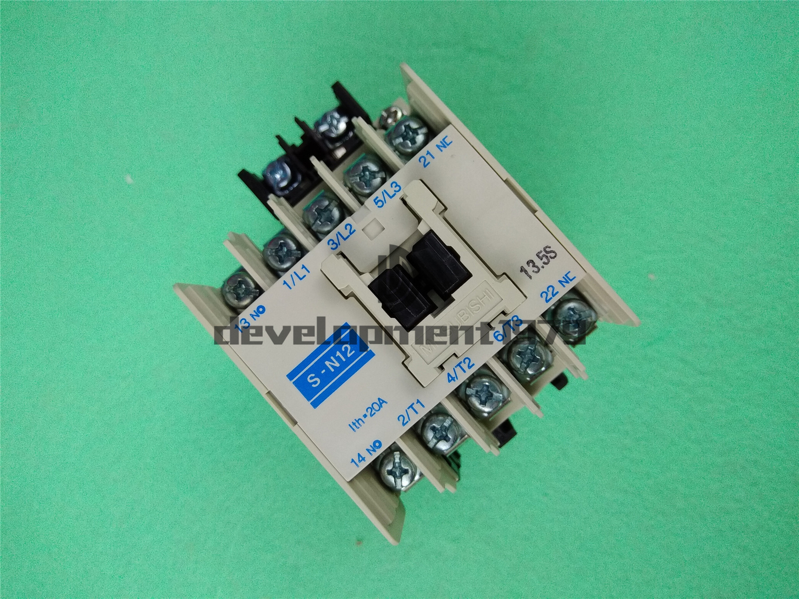 Mitsubishi contactor S-N12 S N12 220V NEW