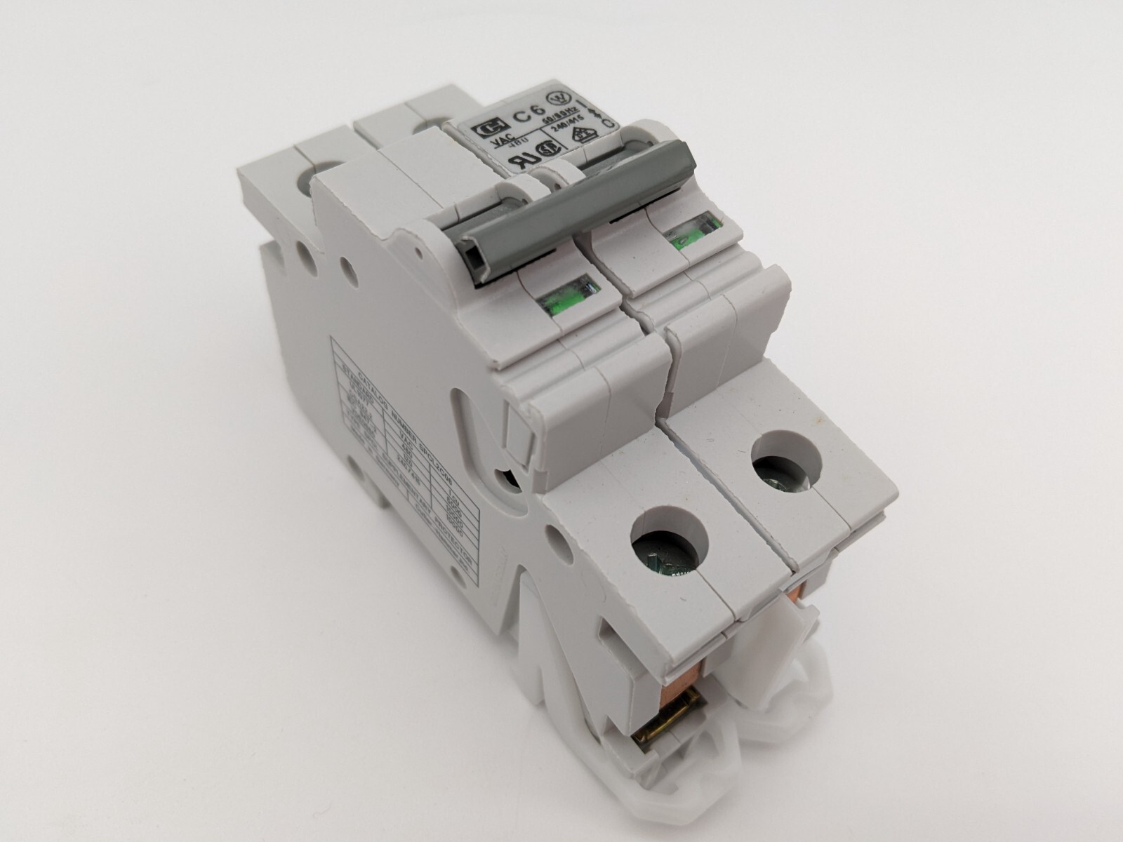 Cutler Hammer SPCL2C06 Miniature Circuit Breaker 6 Amp 2 Pole 240 415 480 VAC