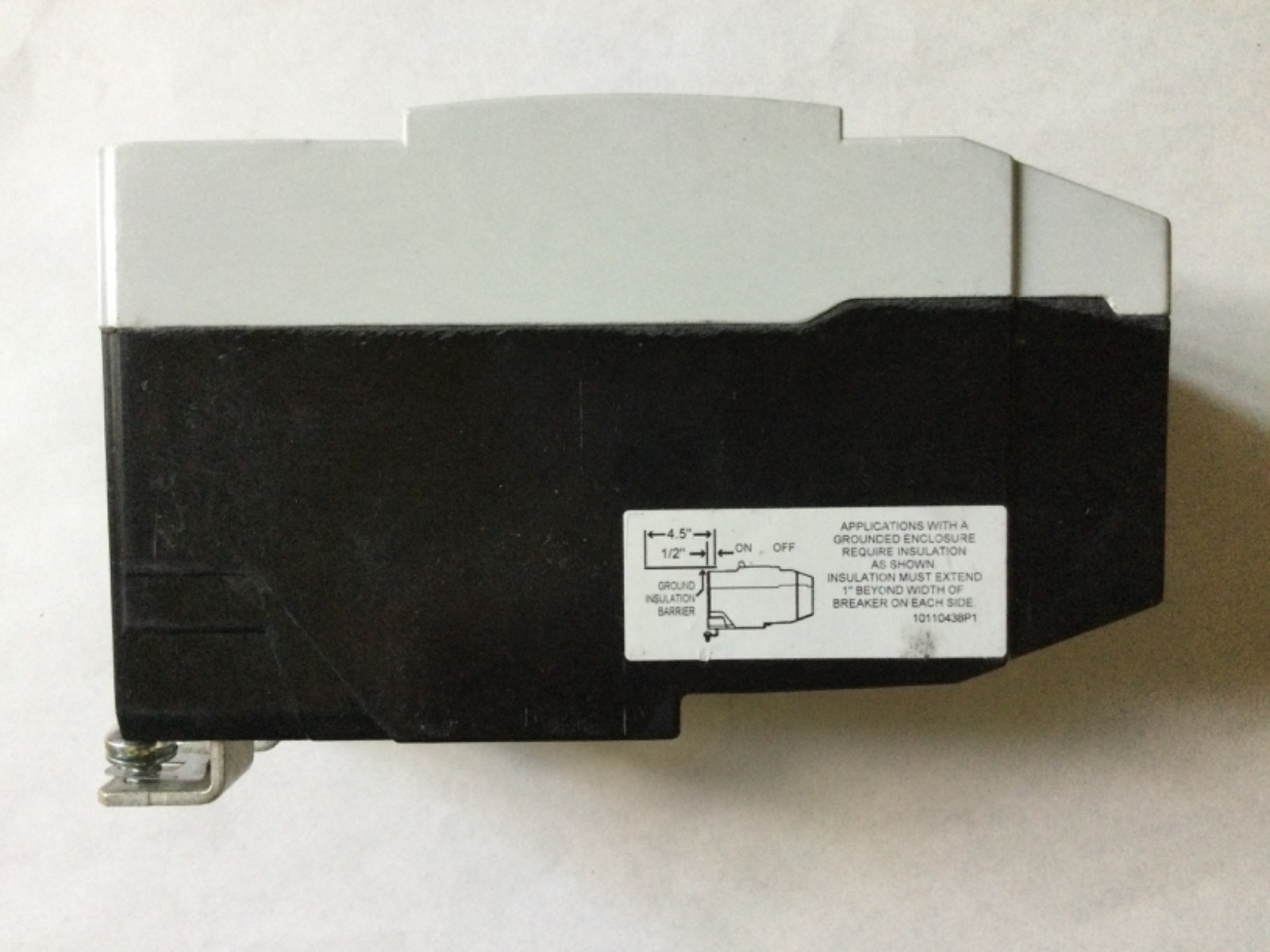 GE TEYL3030B 30 Amp 3 Pole 480V Circuit Breaker 30A 3P Bolt-on 65kA