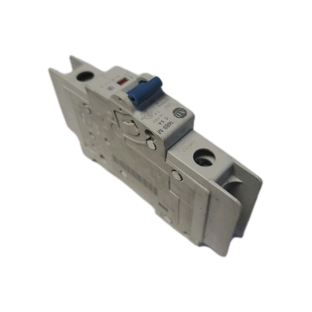 A-B Allen Bradley 1489-M D 5A (1489-M1D050) Circuit Breaker Ser-C