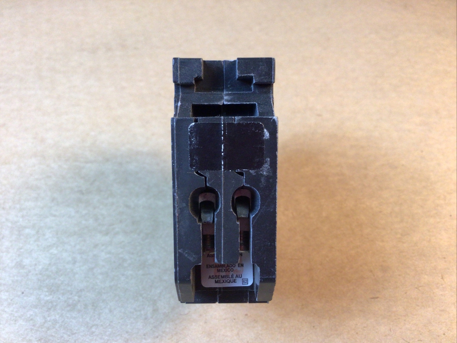 HOMT2020 Square D Homeline 20 amp Twin 20/20 1 Pole Tandem Circuit Breaker NEW