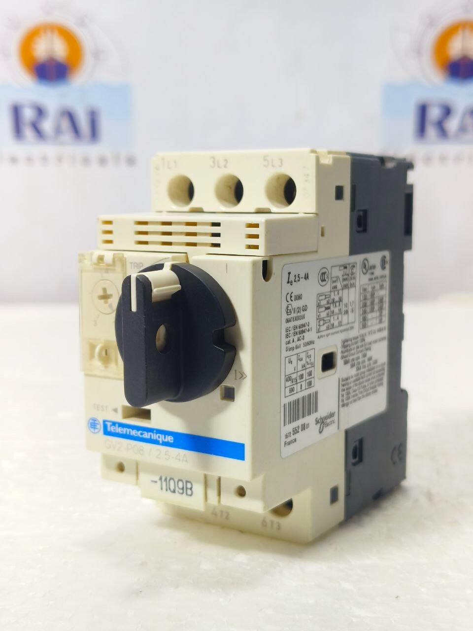 TELEMECANIQUE GV2-P08 2.5-4A MOTOR CIRCUIT BREAKER SCHNEIDER GV2P08 FREE SHIPING