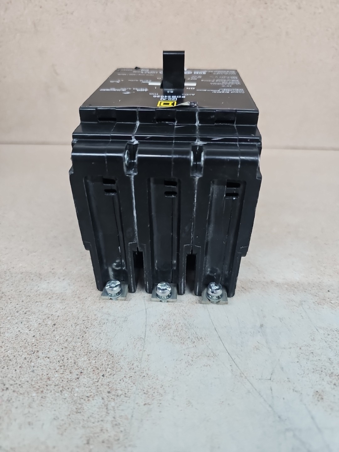 Square D EDB34020 Bolt On Circuit Breaker 3P / 480/277V / 20 Amp NT