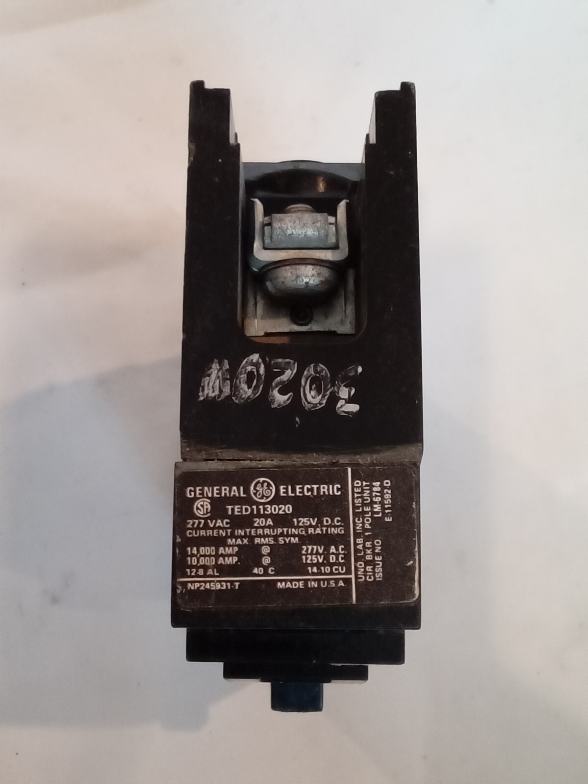 General Electric Circuit Breaker – TED113020
