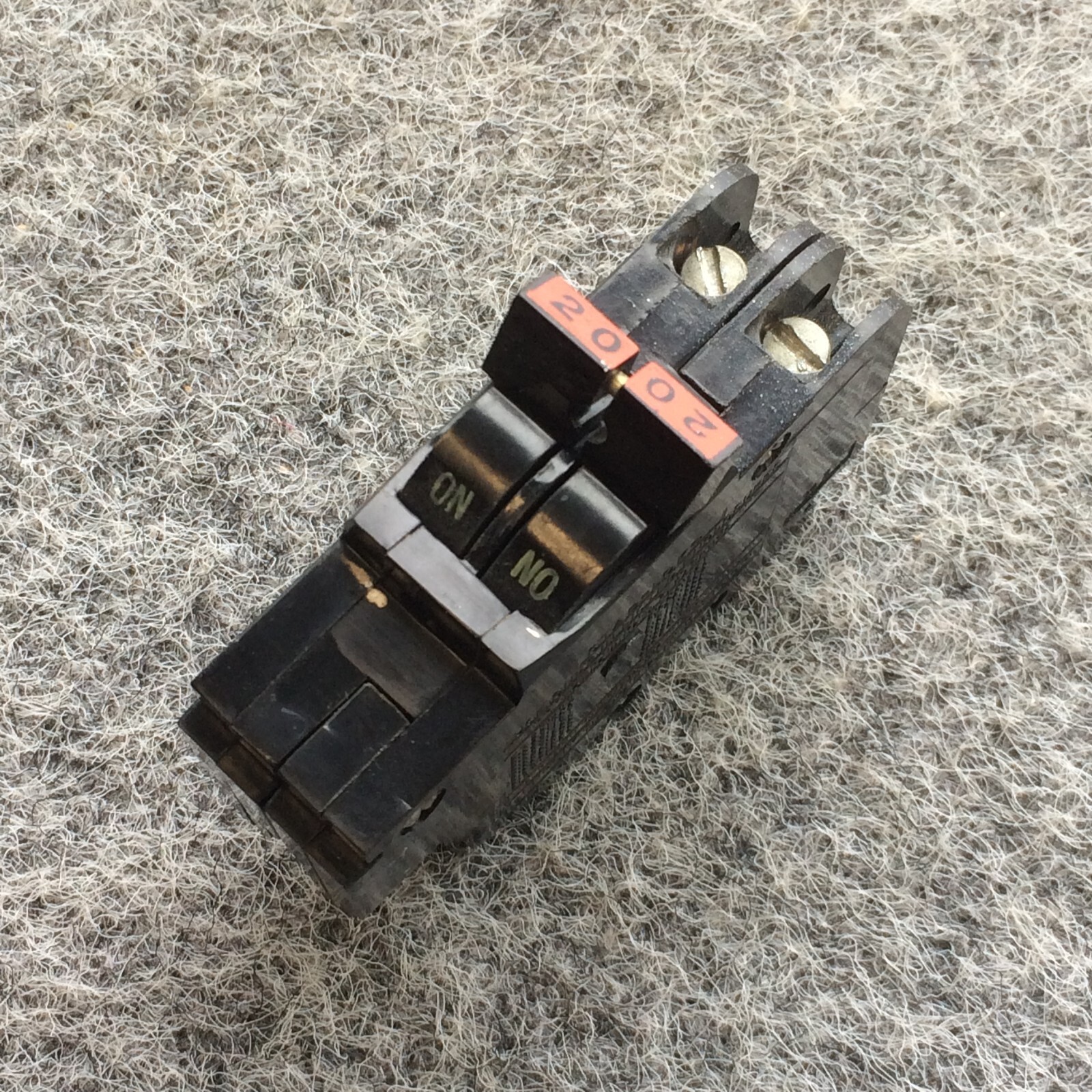 FPE Federal Pacific 20 Amp 2 Pole NC220 Stab-Lok Breaker Mini THIN NC