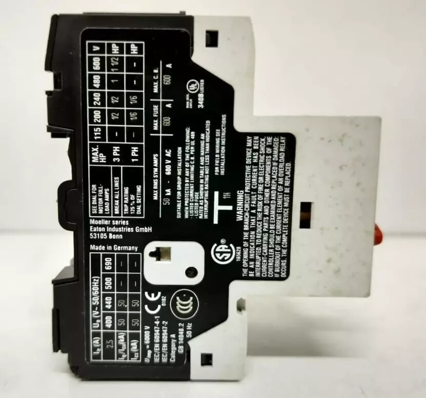 EATON MOTOR MOTOR PKZM01-2,5 XTPB2P5BC1 / LOT OF 2