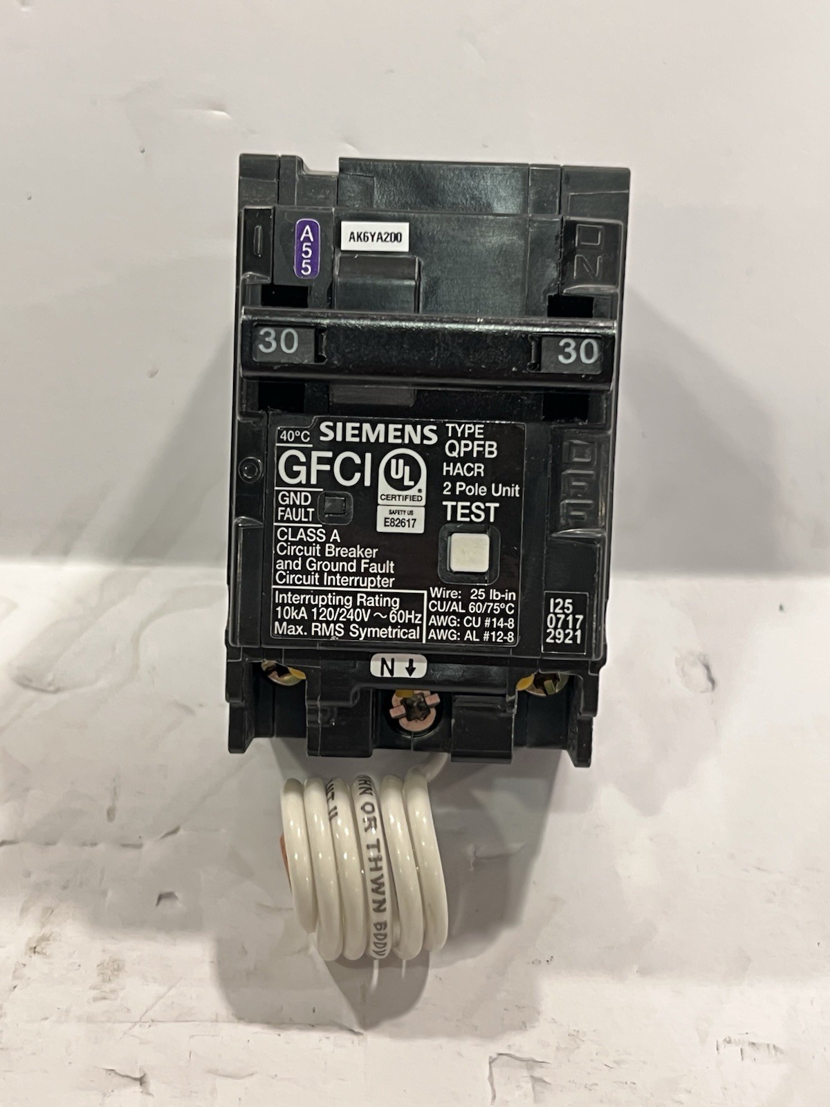 Q230GF SIEMENS 2 POLE 30A 120/240V GFCI GROUND-FAULT CIRCUIT BREAKER NEW QF230A