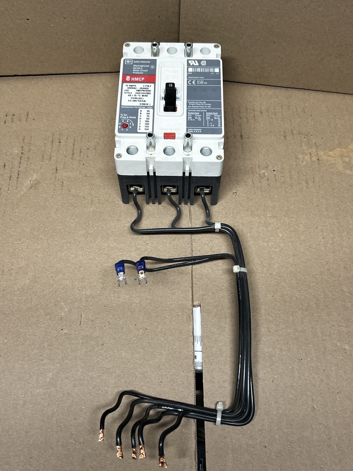 Cutler Hammer Circuit Breaker Series HMCP015E0C 15 amps 3 pole
