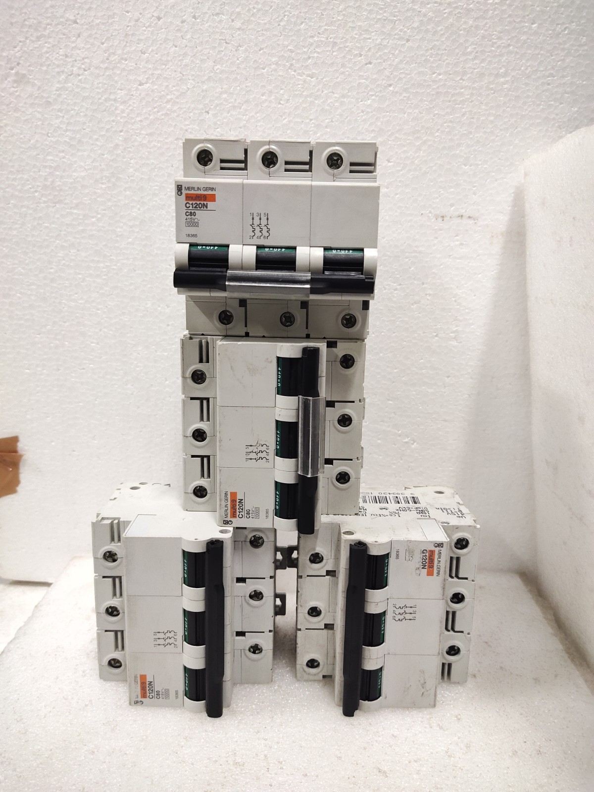 Merlin Gerin Multi 9 C120N. C80 415V circuit Breaker (Made In France)