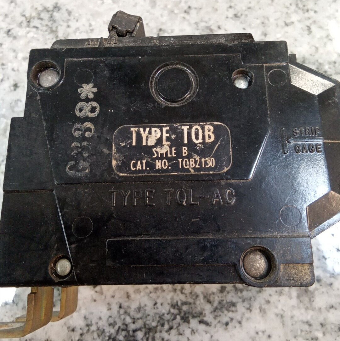 GE /BREAKER/TQB2130/ 30A/2P/240V/GROVE/BOLT ON/TYPE TQL-AC /TQB/USE(L123