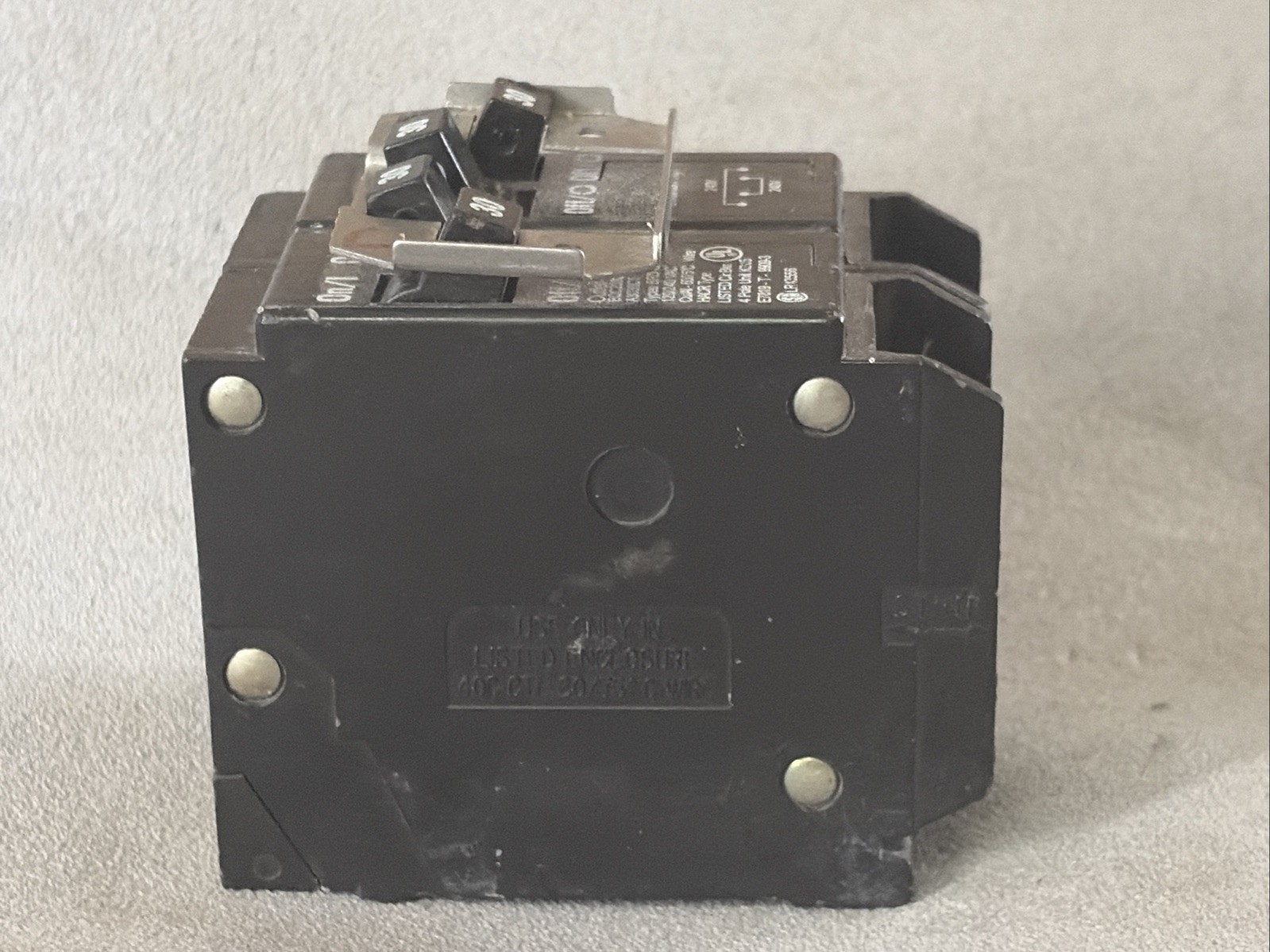 Eaton BQC230230 BR Thermal Magnetic Circuit Breaker ~modified CTL clip removed