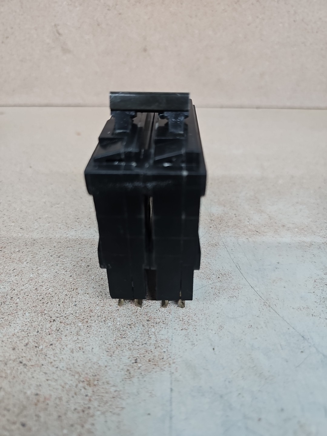 SIEMENS D230 2Pole 30 Amp 120/240VAC TYPE QD Circuit Breaker