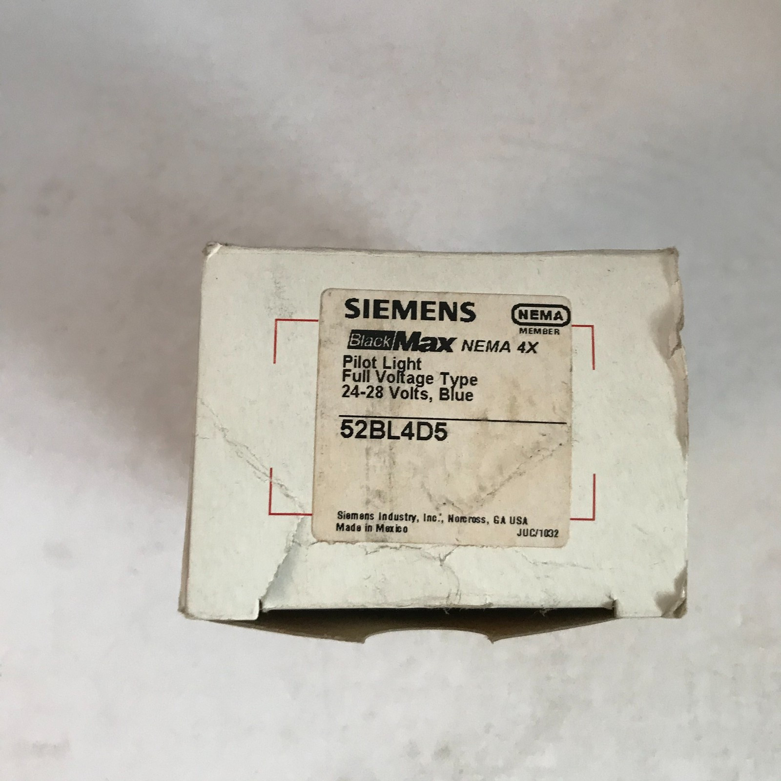 Siemens Pilot Light Blue 52BL4D5 (new in box)