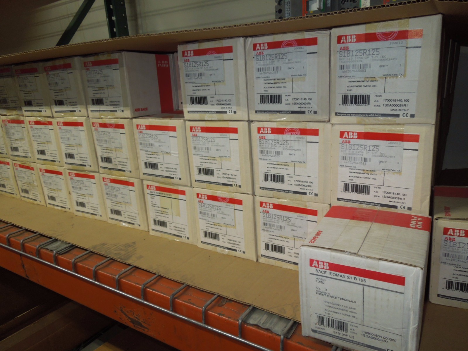 ABB SACE S1 S1B S1B125R125 125A 3P 500VAC / 250V DC Circuit Breaker New Surplus