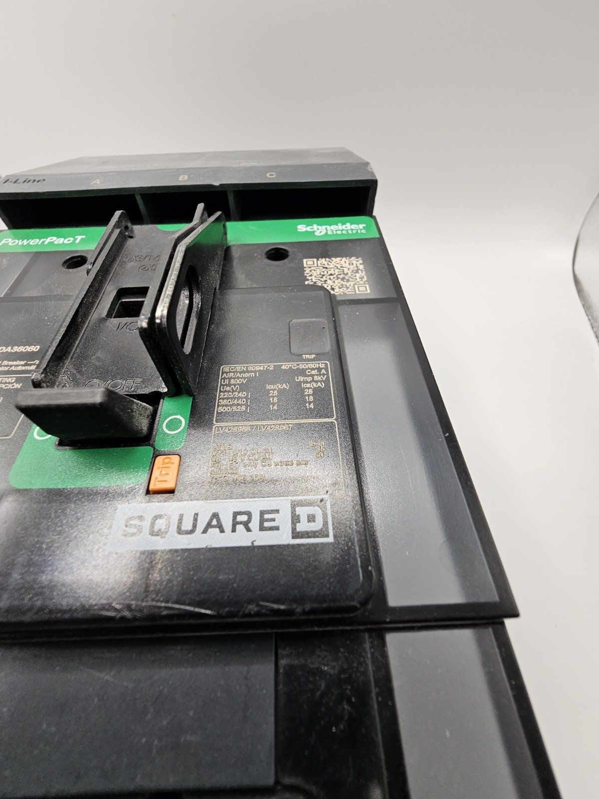 NEW Square D BGA BGA36060YP 3 Pole 60 Amp 600V Circuit Breaker