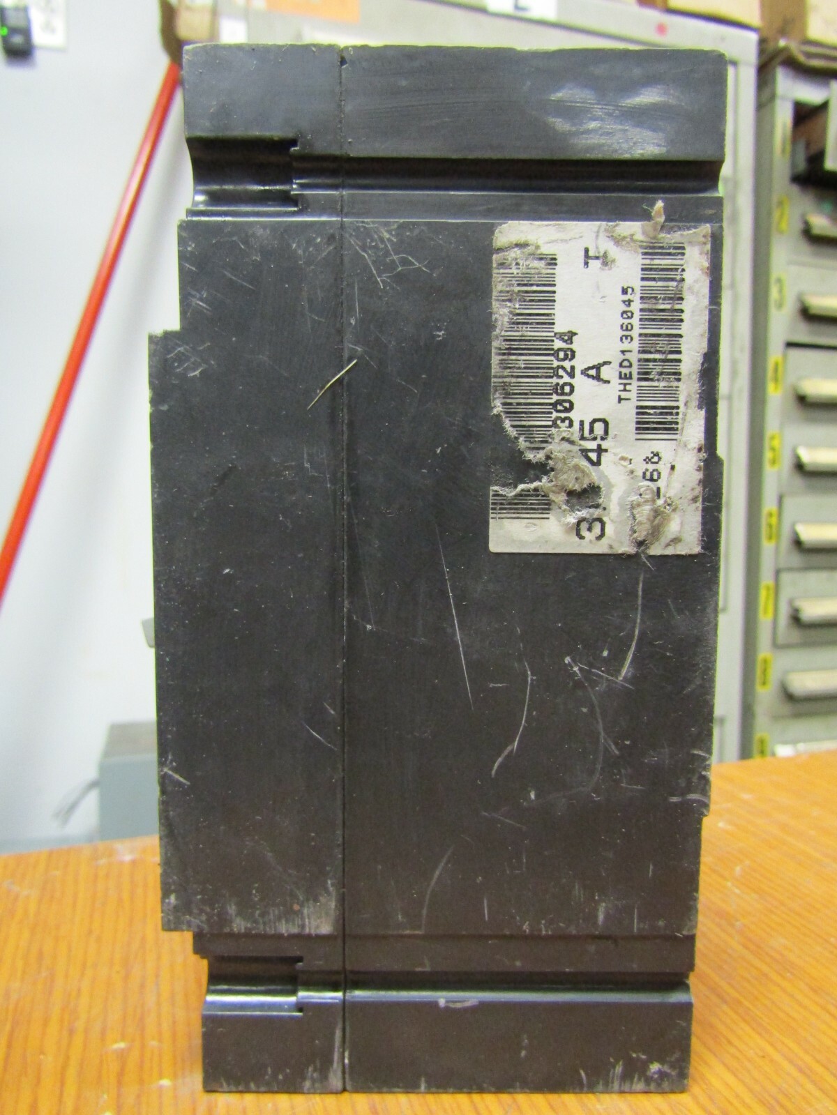 😏 GE 45 AMP CIRCUIT BREAKER 600 VAC 3 POLE THED136045
