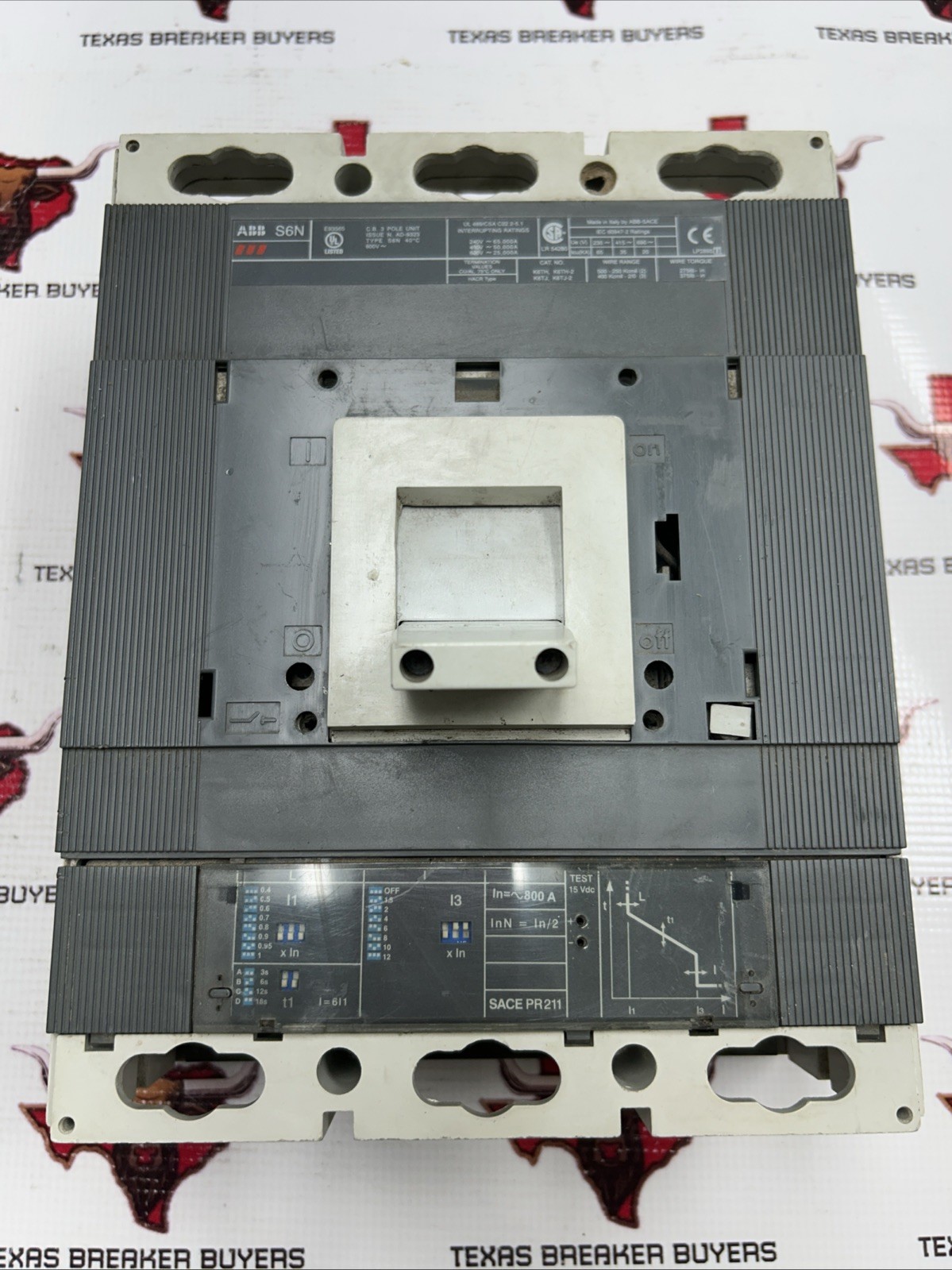 ABB S6N 800A 3 Pole Circuit Breaker SACE PR211 600V w/ Shunt Trip 110-127V & Aux