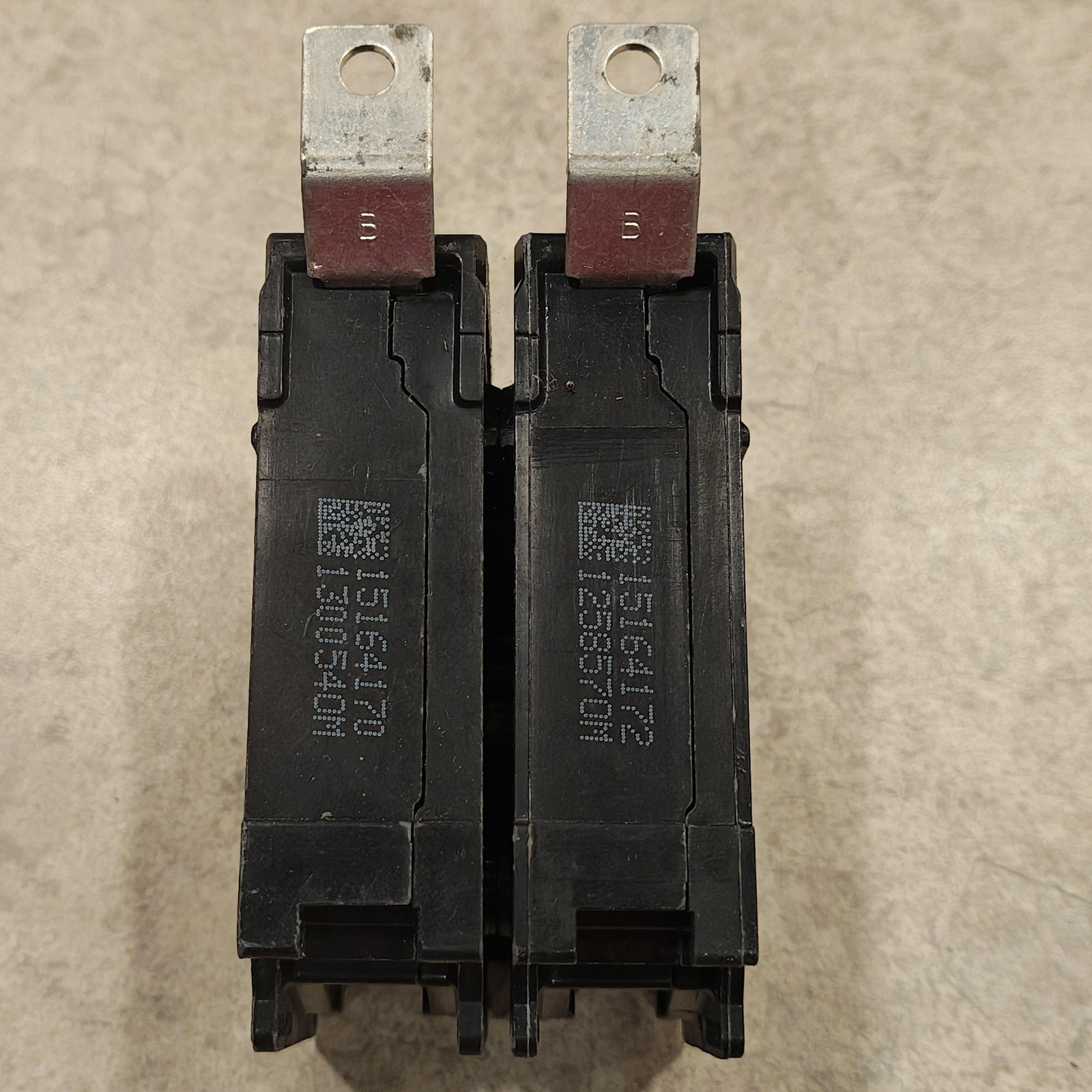 Siemens B220H 20A 2-Pole Circuit Breaker Type BLH 120/240V HACR Bolt-On Mexico