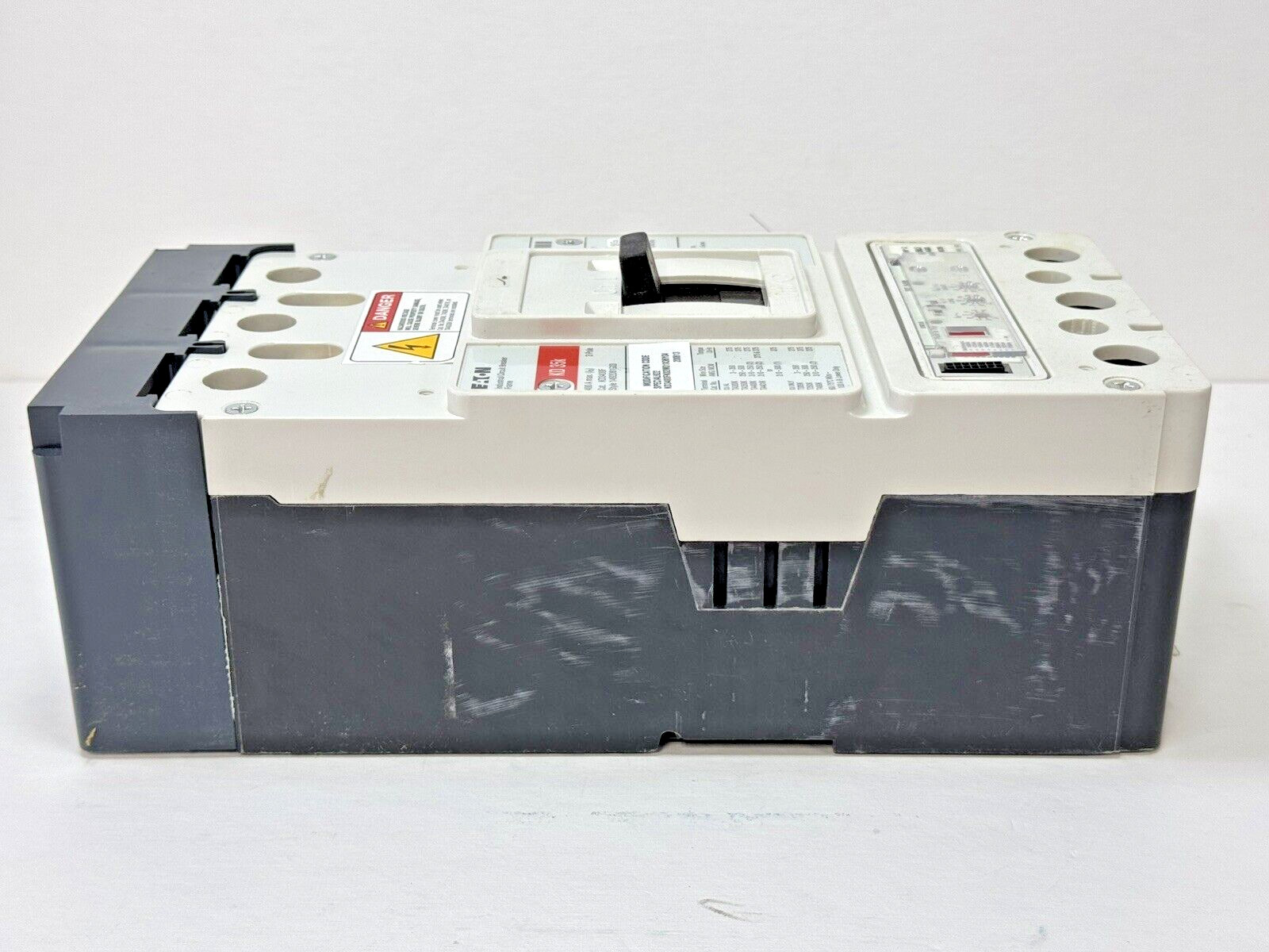 EATON KD3400F KD 35K 400A 600V INDUSTRIAL CIRCUIT BREAKER W/ KES3250LS TRIP UNIT