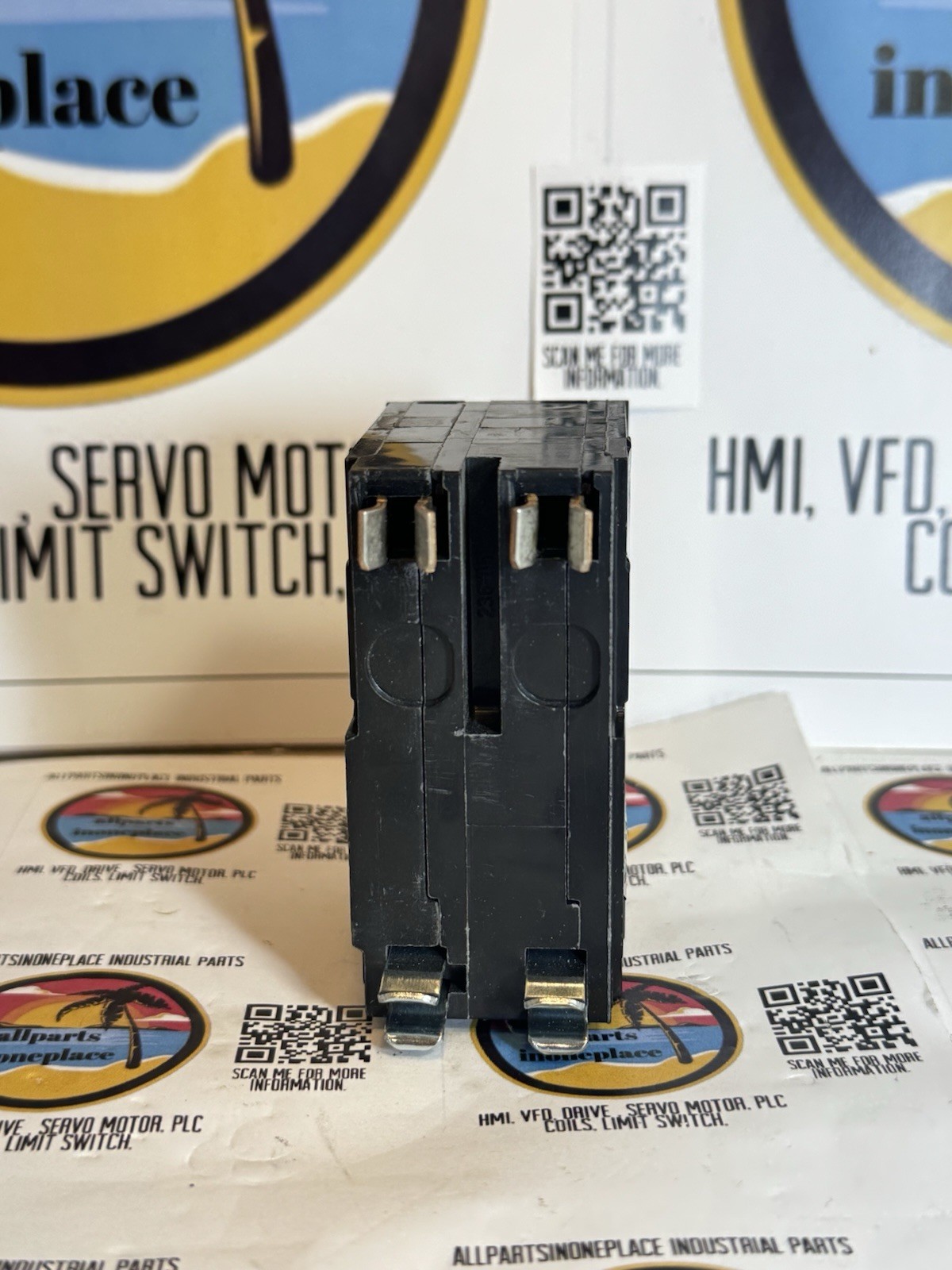 Square D 2-Pole Standard Trip Indoor Circuit Breaker 50A 120/240V, 1.48 W x 3.5