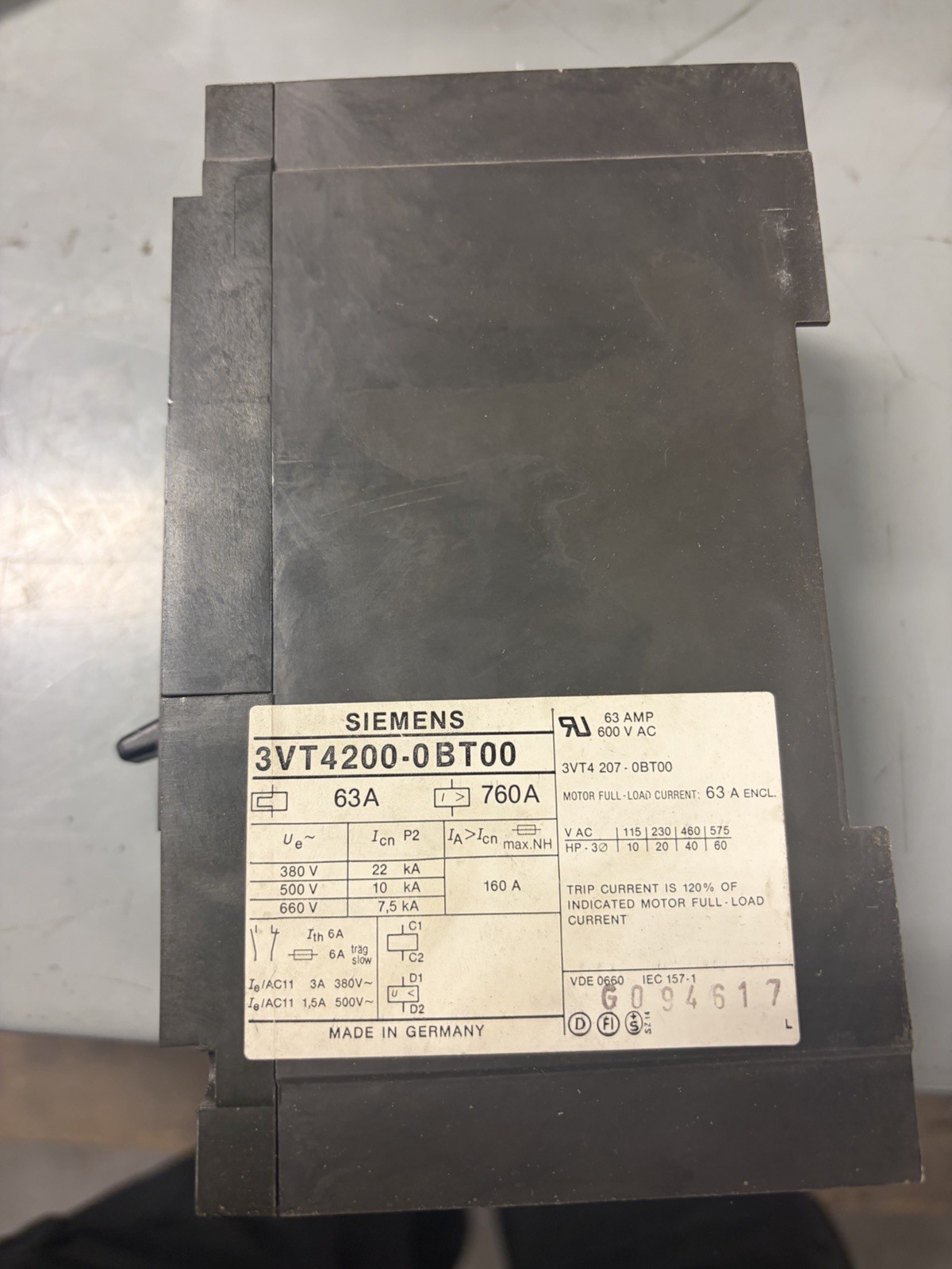 Siemens 3VT4200-0BT00 Circuit Breaker 63A 3P USED
