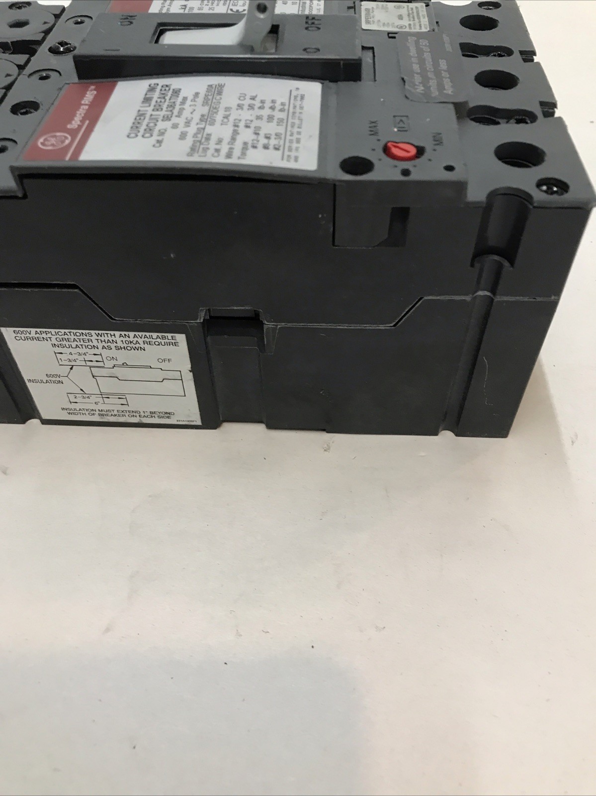 GE Spectra 40 Amp Circuit Breaker 3 Pole 600 VAC SELA36AT0060