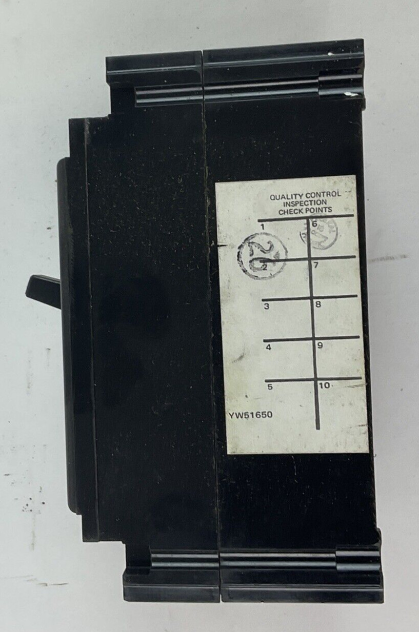 FEDERAL PACIFIC NE234090 CIRCUIT BREAKER 3POLE 90A 240VAC 125/250VDC