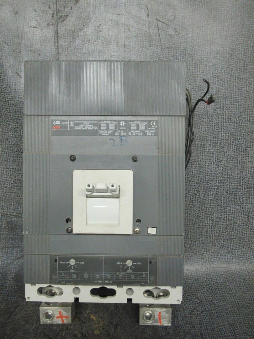 ABB BREAKER S6N 2 POLE 600VAC 500VDC 600A W/ AUXILIARY SWITCH **WARRANTY**