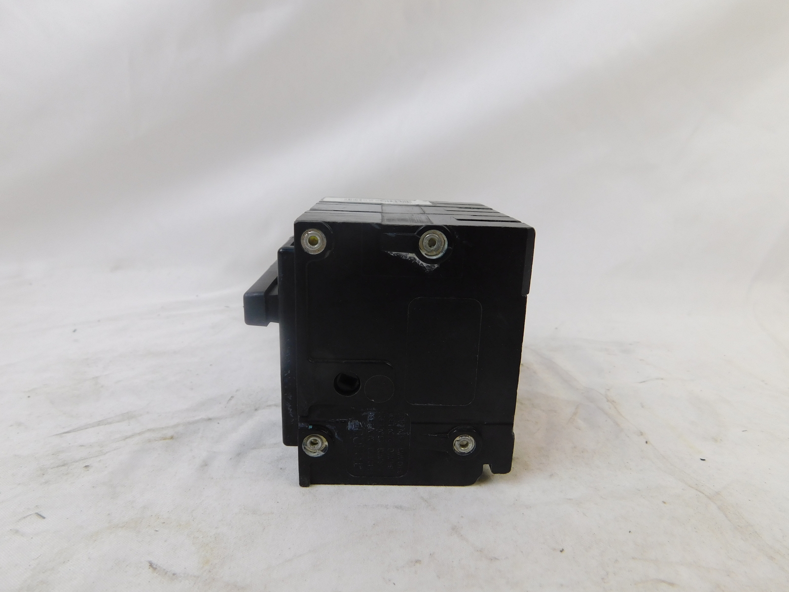 Eaton NSB BR3100 Miniature Circuit Breakers (MCBs) BR 3P 100A 120V 50/60Hz 3Ph E