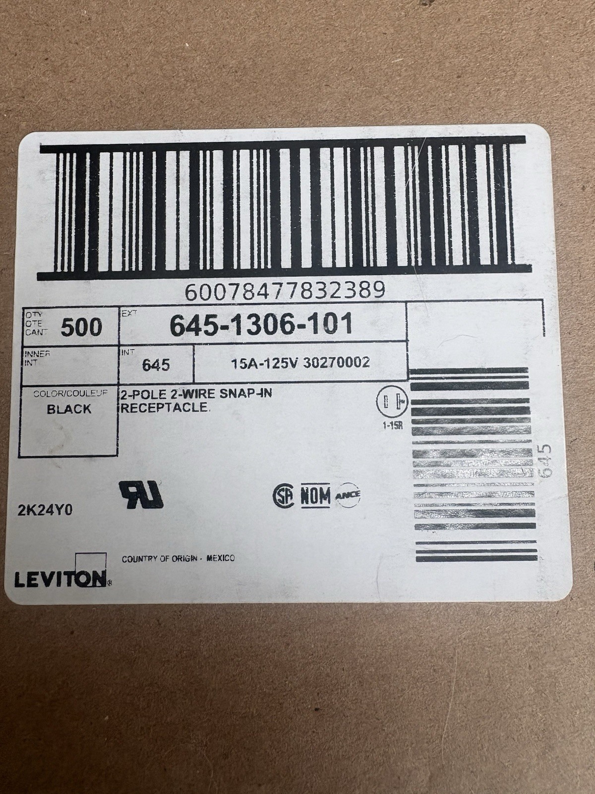 500 PCS LEVITON 15A, 125V, Snap-In Receptacle, 14GA 6-Inch Long Wired, 130