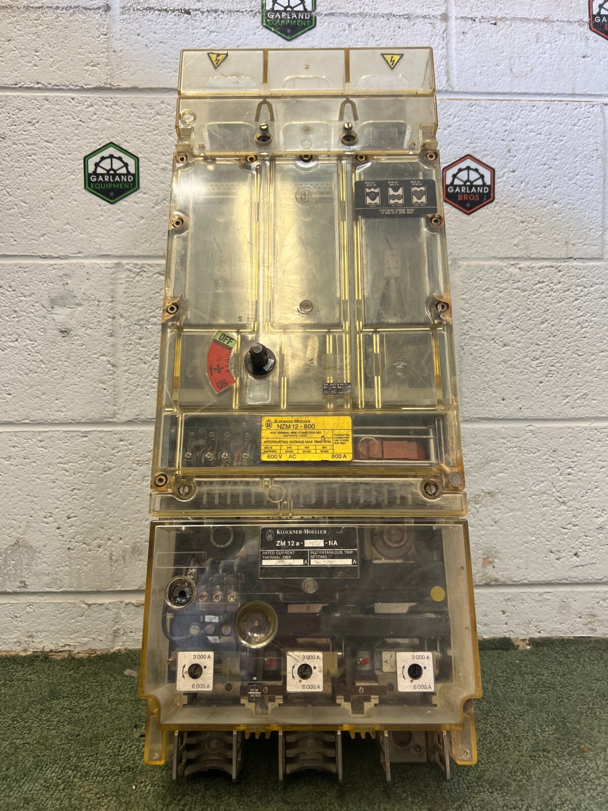 Klockner-Moeller NZM 12-800, ZM 12a-800-NA 600V, 800A, Circuit Breaker