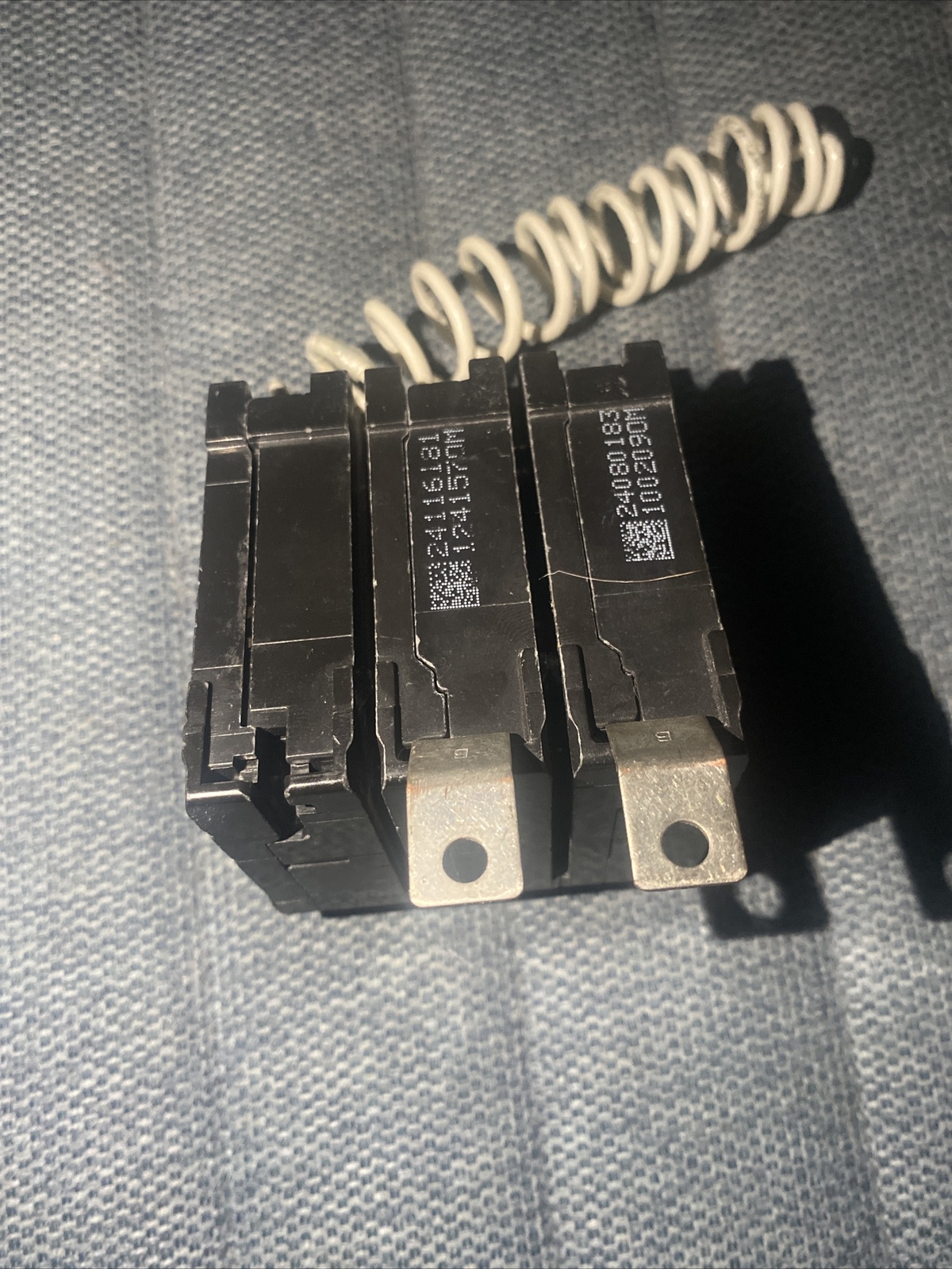 Siemens B235H00SQ1 2 Pole 35A 120/240V Circuit Breaker With Shunt Trip Type BLH