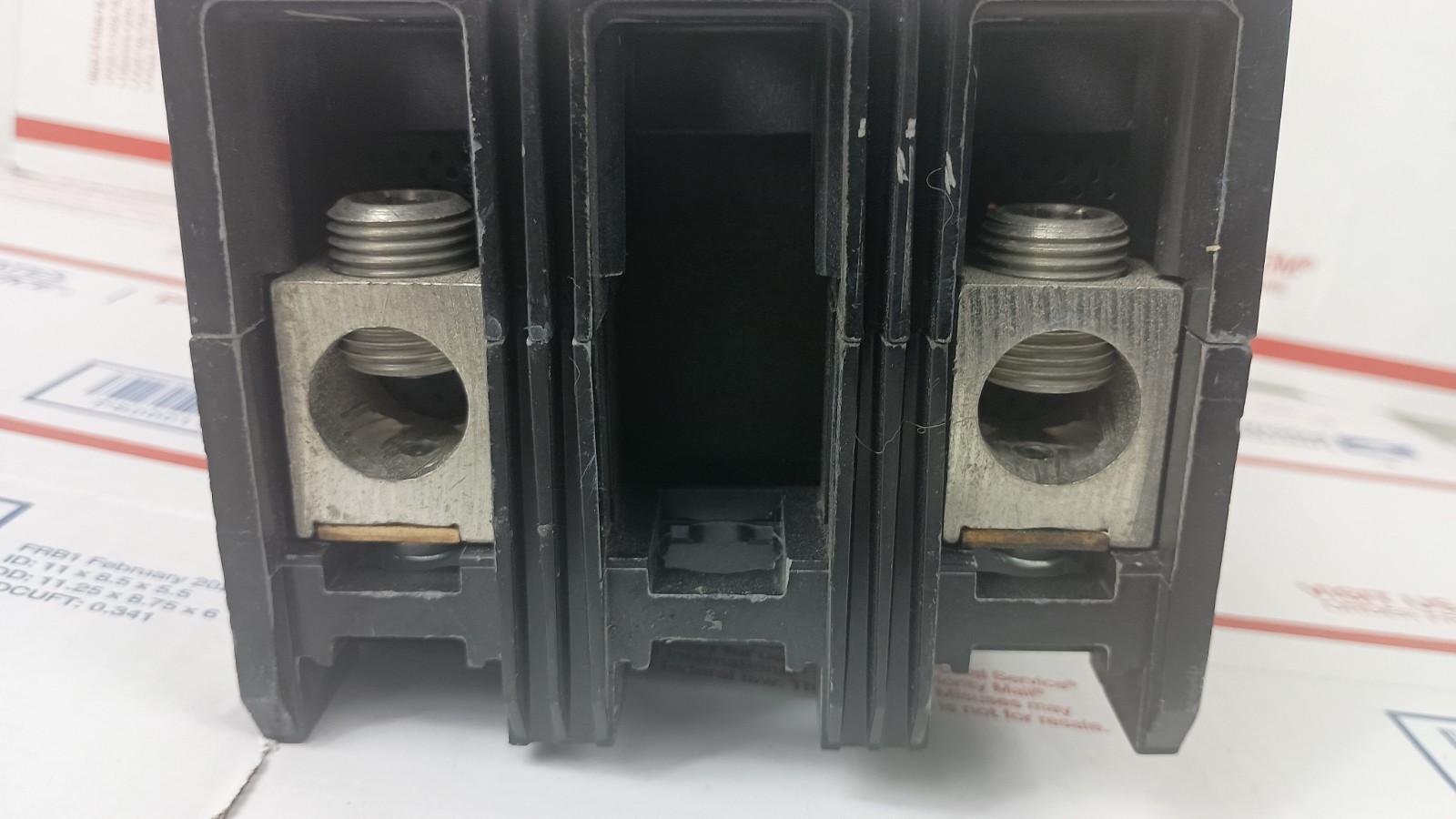 Square D KAL26200 200A 600V 2Pole Circuit Breaker USED CONDITION