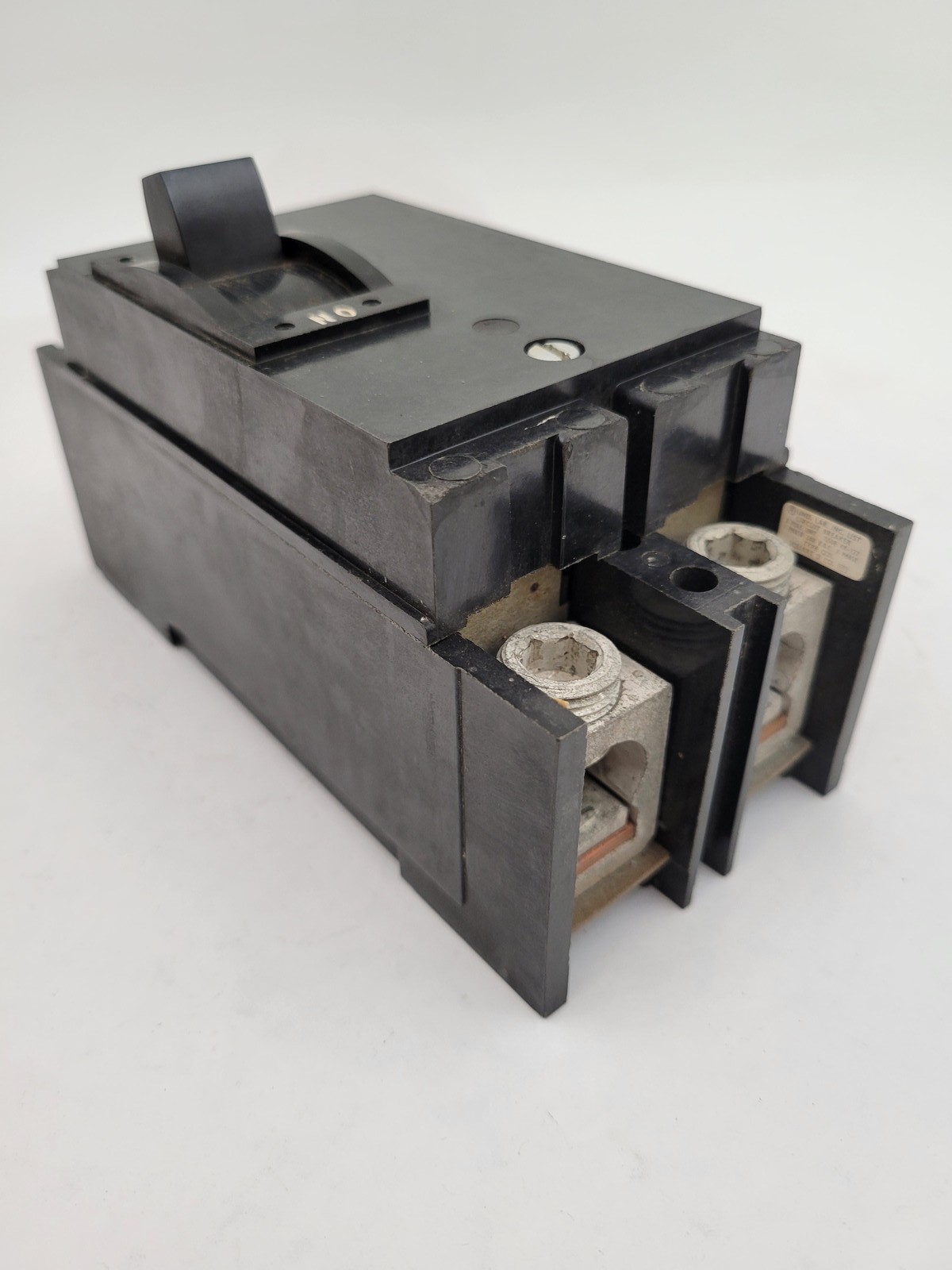 Square D Q2L2150 Circuit Breaker 150A 2P 120/240V Type Q2L Black Face