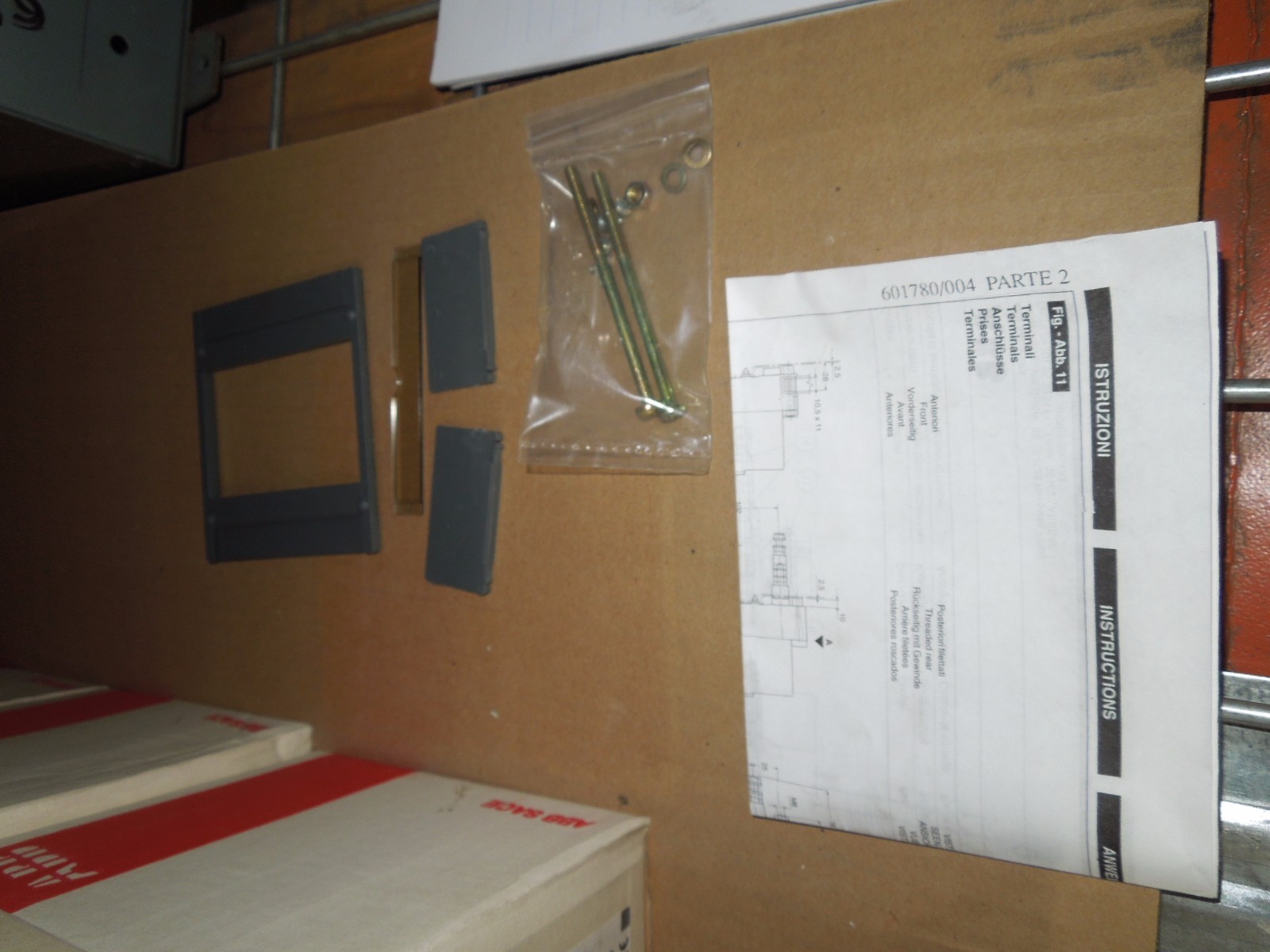 ABB SACE S1 S1B S1B125R125 125A 3P 500VAC / 250V DC Circuit Breaker New Surplus