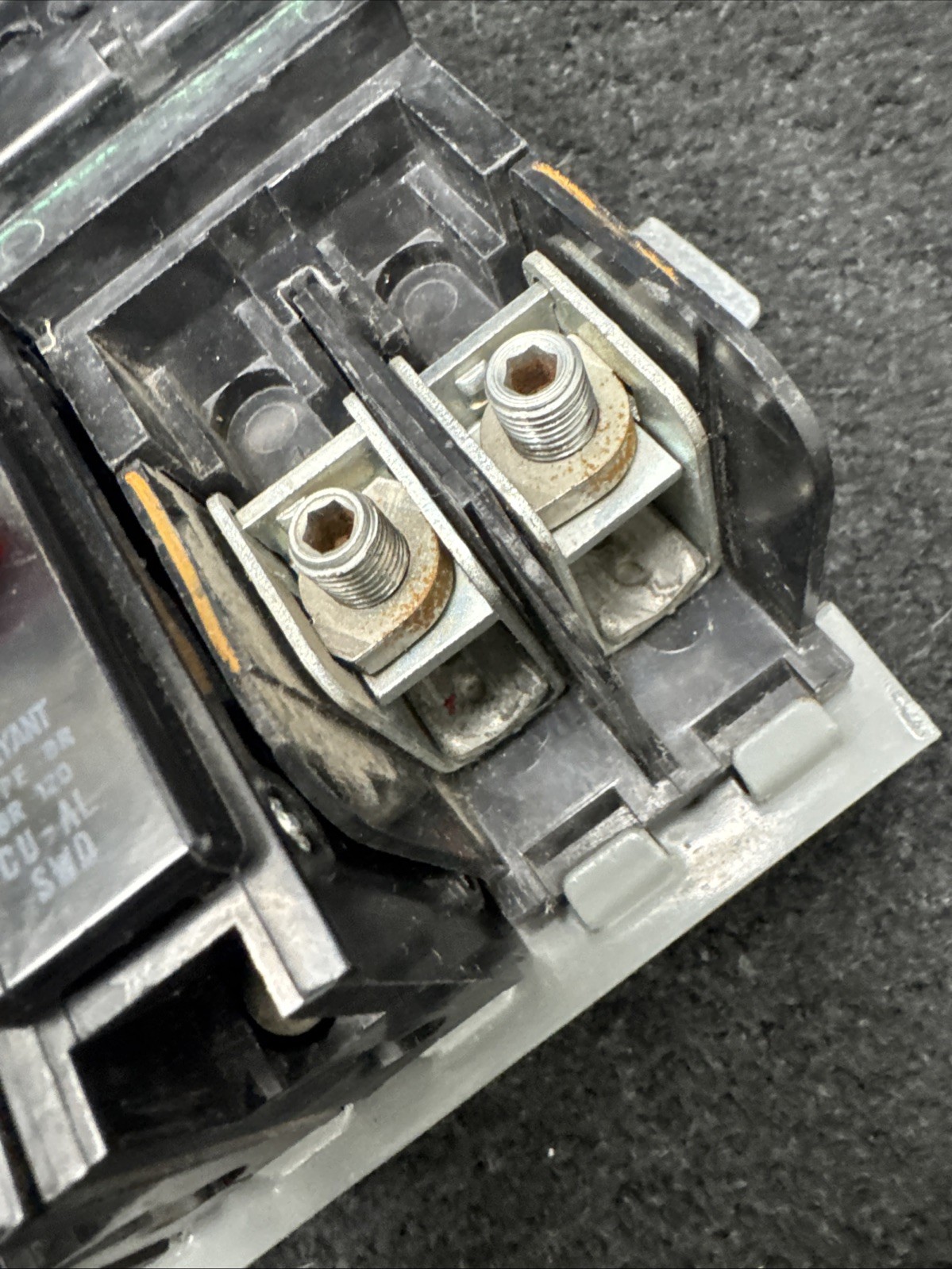 Bryant 200A BJ2200 Breaker Branch Bus & Panel Guts 40 Circuit 120/240V